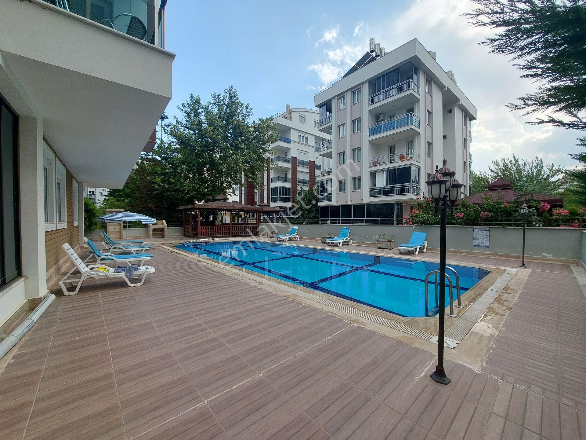 Antalya Konyaaltı Hurma (liman) Da Satılık 3+1 Çatı Dubleks - Görsel 14