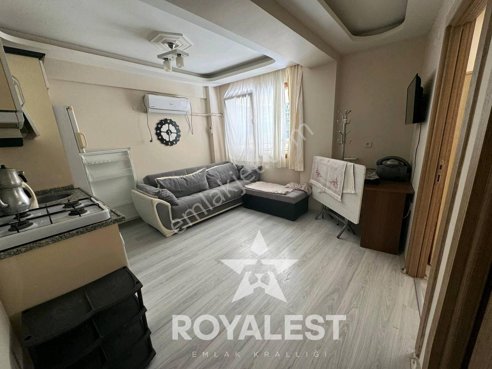 Buca Kuruçeşme Satılık Daire  ROYALEST TEN KAMPÜS KARŞISI SATILIK FIRSAT DAİRE