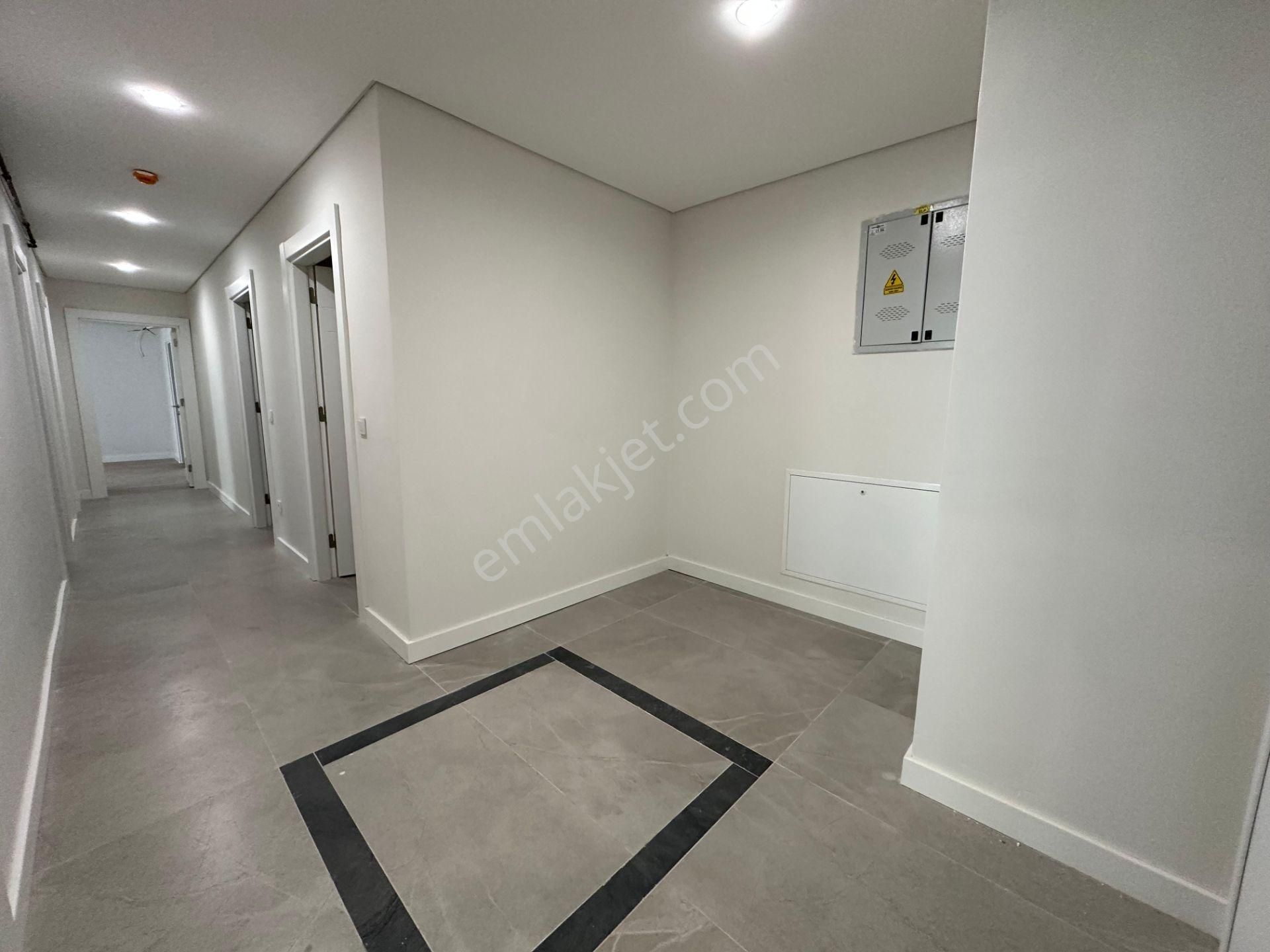 Sahibinden Yatay Mimari Vadi Evleri 2.etap 205 M2 2+1 Bahçeli Özel Daire - Görsel 17