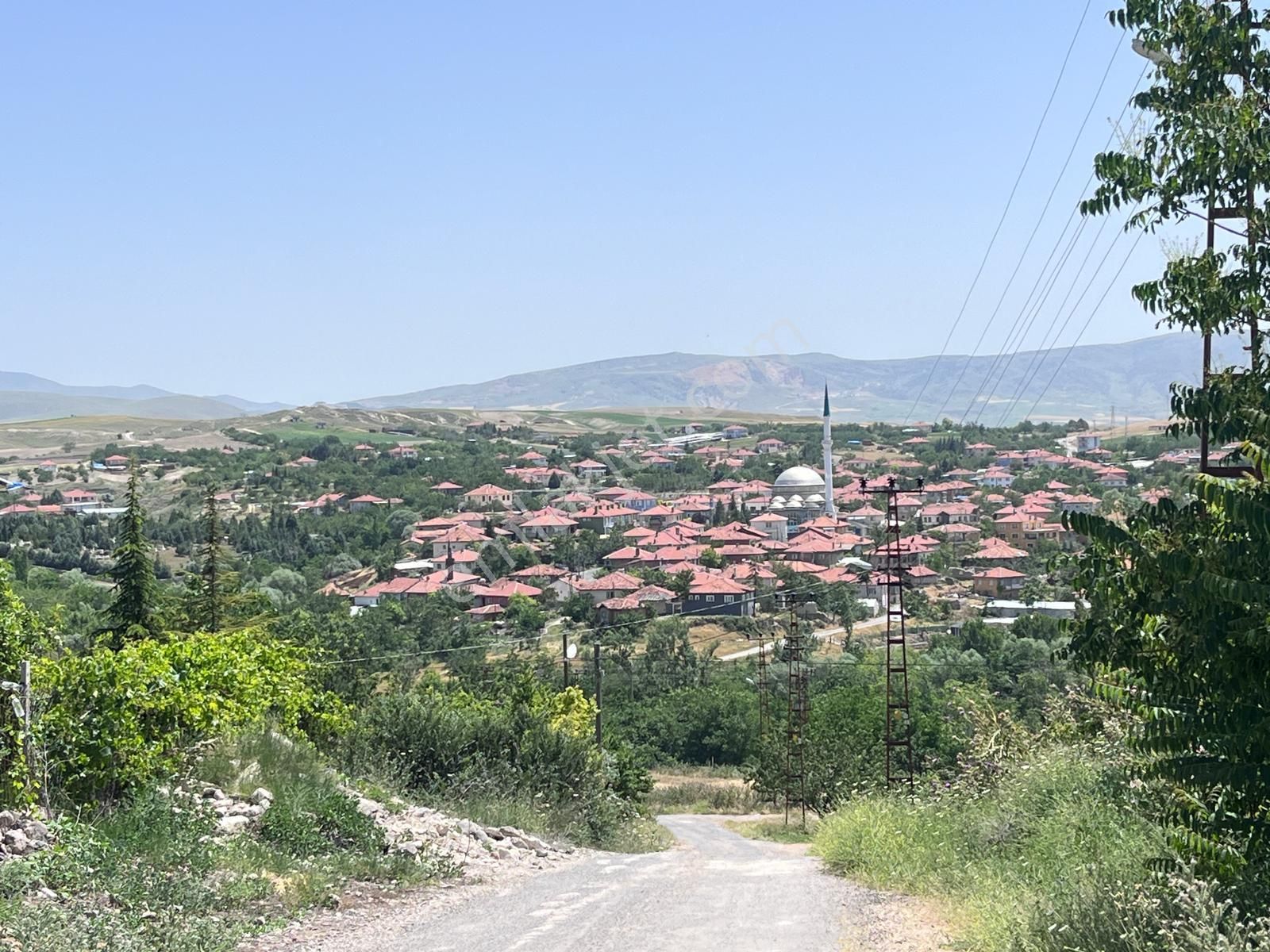 Ayaş Ilıca Satılık Villa İmarlı  YİĞİT EMLAKTAN AYAŞ ILICADA TEK TAPU MANZARALI İMARLI 799m2 ARSA