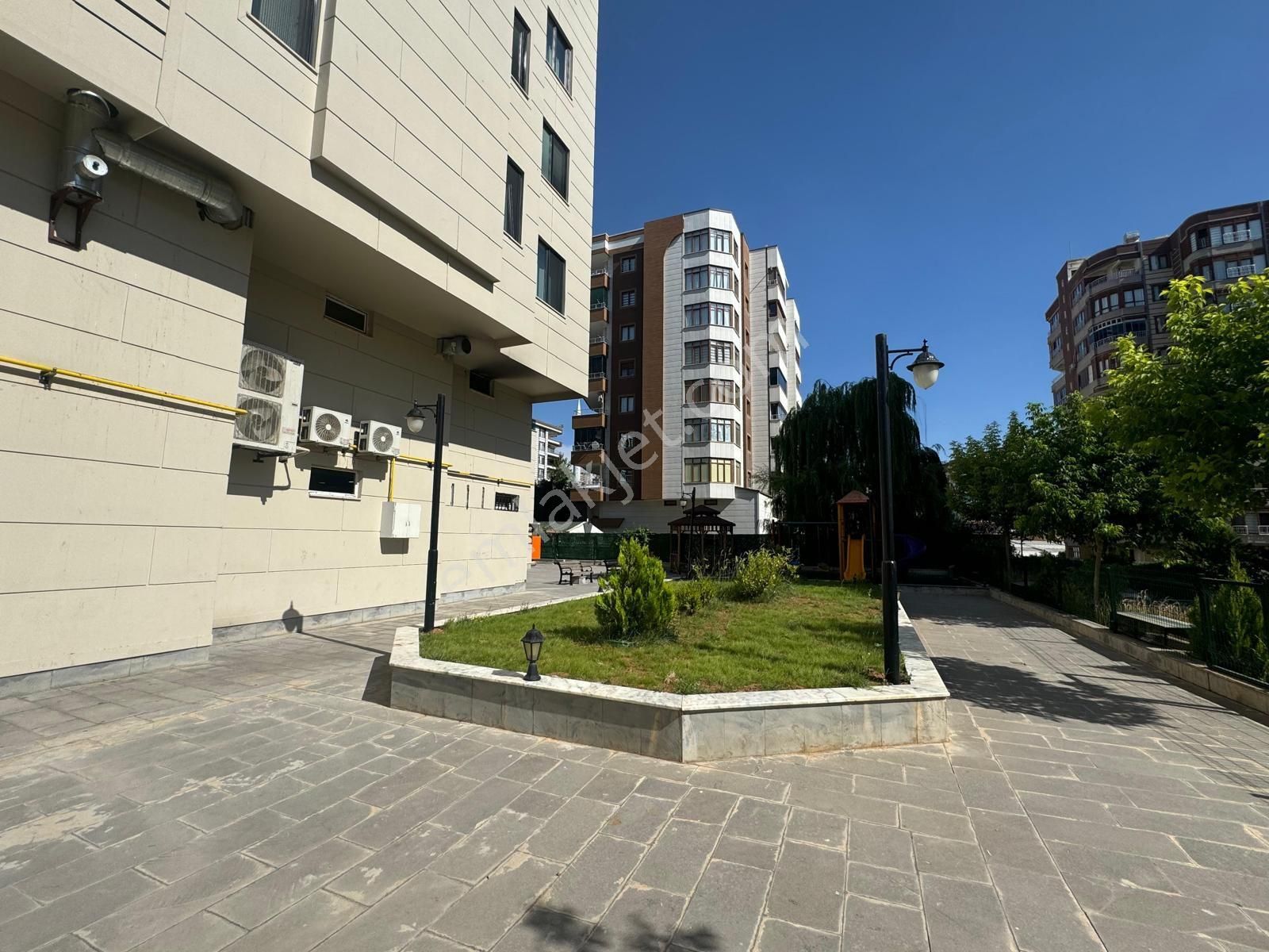 Karaköprü Şenevler Satılık Daire diş hastanesi yolu üzeri vema Loft karşısı full lux 4+1 daire