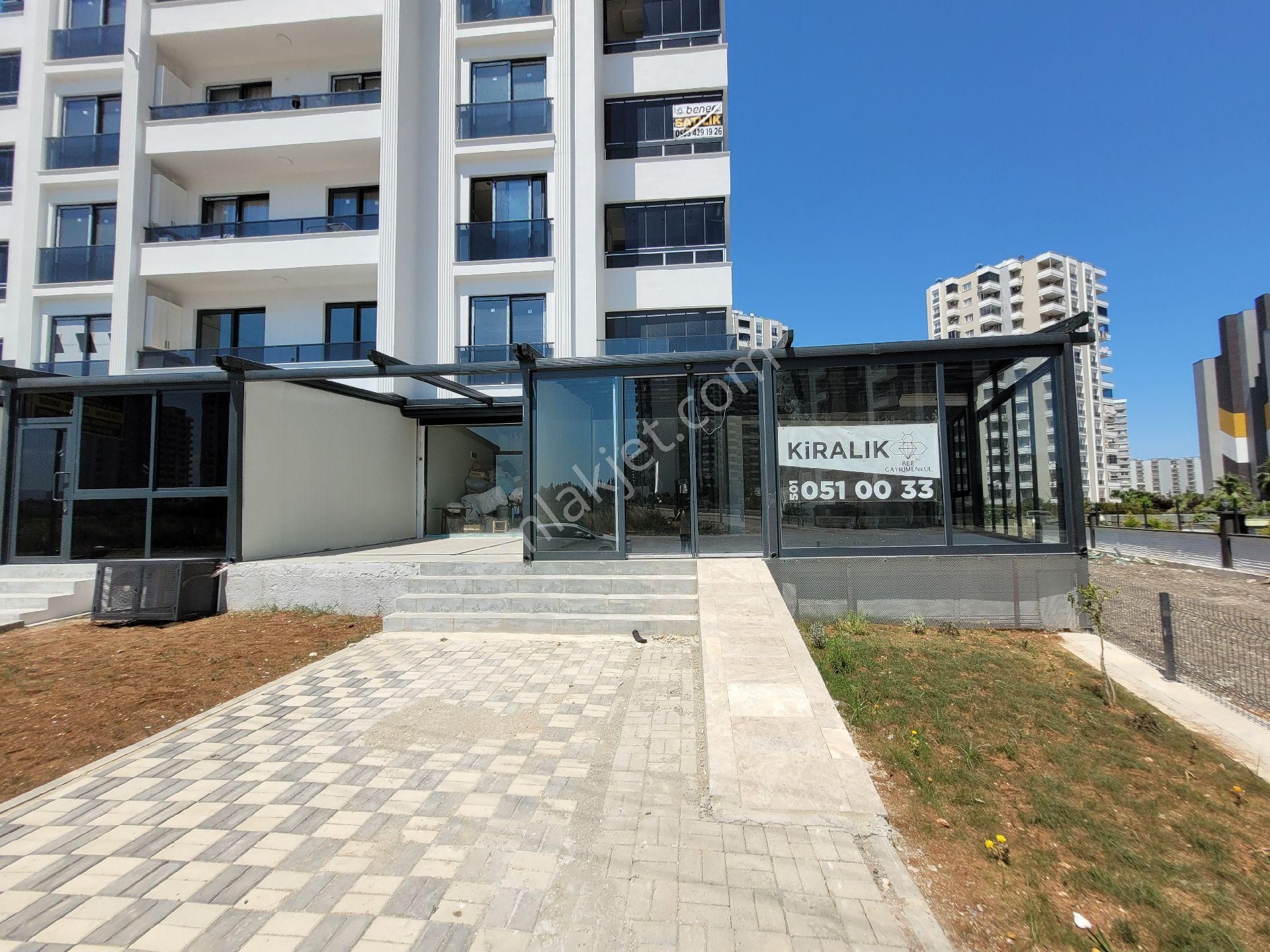 Mezitli Deniz Kiralık Dükkan & Mağaza Bee emlak'tan kiralık 140 m2 dükkan 