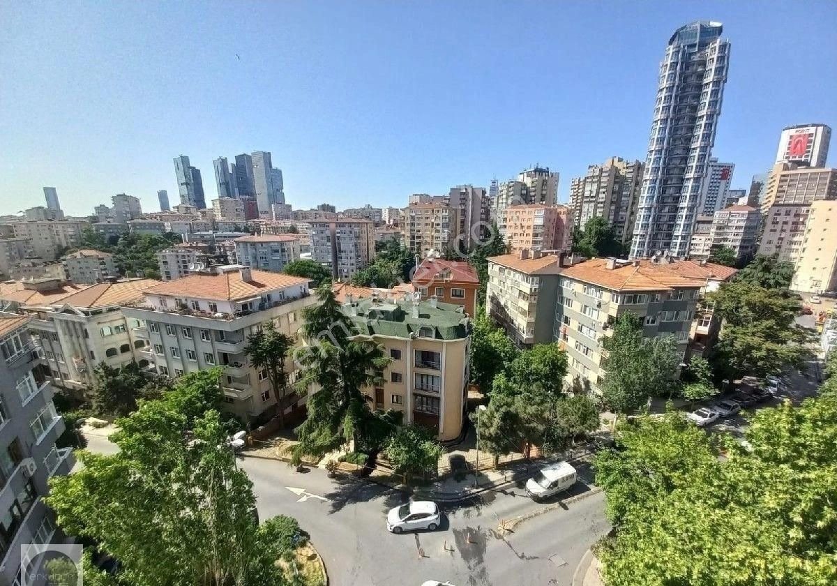 Beşiktaş Gayrettepe Satılık Daire ERKUTUN'DAN, BALMUMCU, GAYRETTEPE ARASI BARBAROS BULVARI ARKASI,  EŞYALI 2+1SATILIK DAİRE