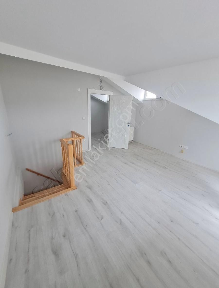 Ümraniye Esenevler Satılık Daire 4+2 220 M² SUPER KONUMDA DUBLEX DAİRE