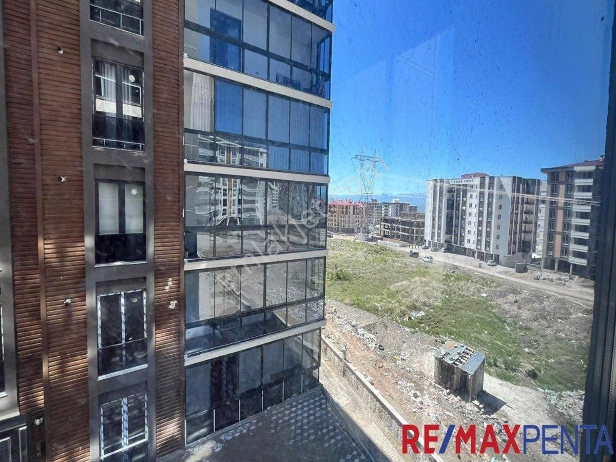 Palandöken Hüseyin Avni Ulaş Kiralık Daire Remax Penta 'dan Yıldızkent 'de Kiralık 4+1 Lüks Daire