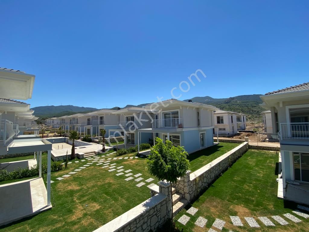 Kuşadası Davutlar Satılık Villa  KUŞADASI DAVUTLARDA 3+1 SATILIK VİLLA