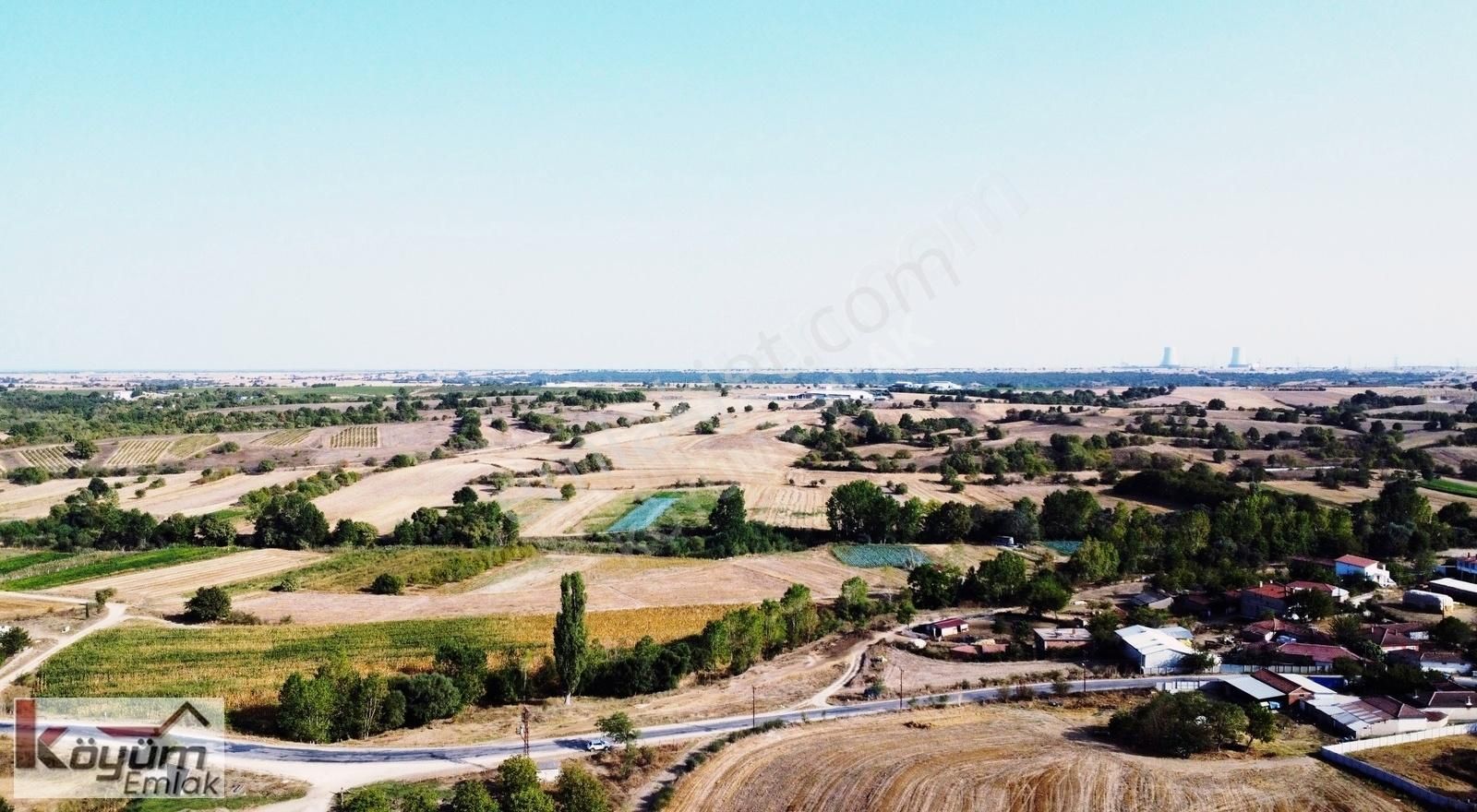 Lüleburgaz Çeşmekolu Köyü Satılık Konut İmarlı ERTUĞRUL KÖY DE 1982M.ANA YOLA CEPHE ACİLLL SATILIK KONUT ARSASI