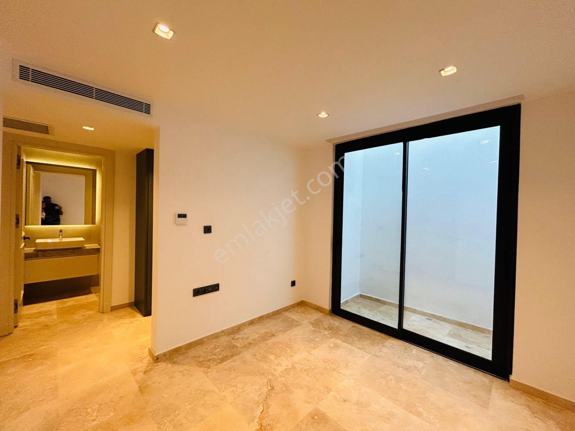 Gümüşlük'te Satılık Deniz Ve Doğa Manzaralı Tam Müstakil Villa - Görsel 20