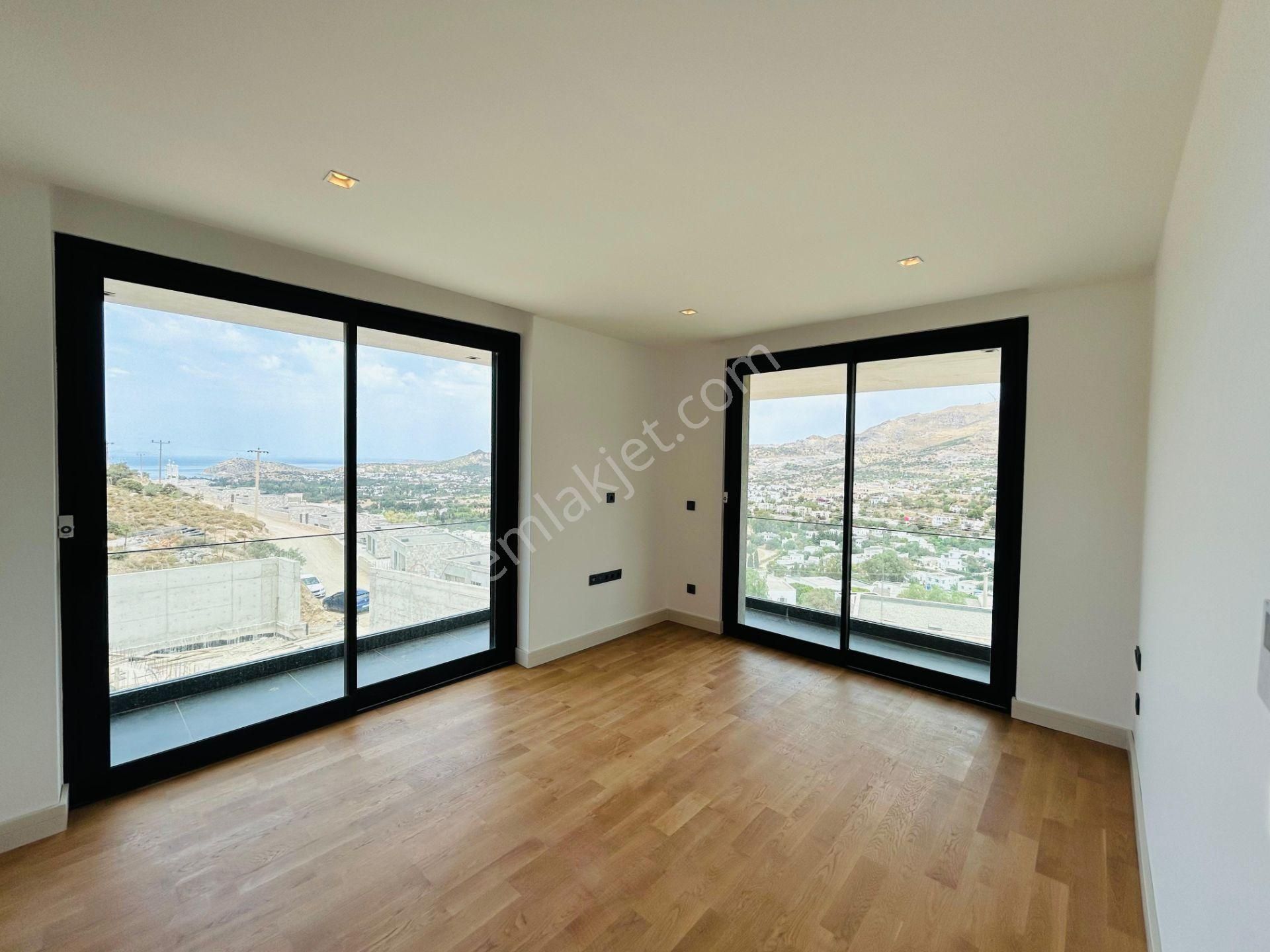 Gümüşlük'te Satılık Deniz Ve Doğa Manzaralı Tam Müstakil Villa - Görsel 19