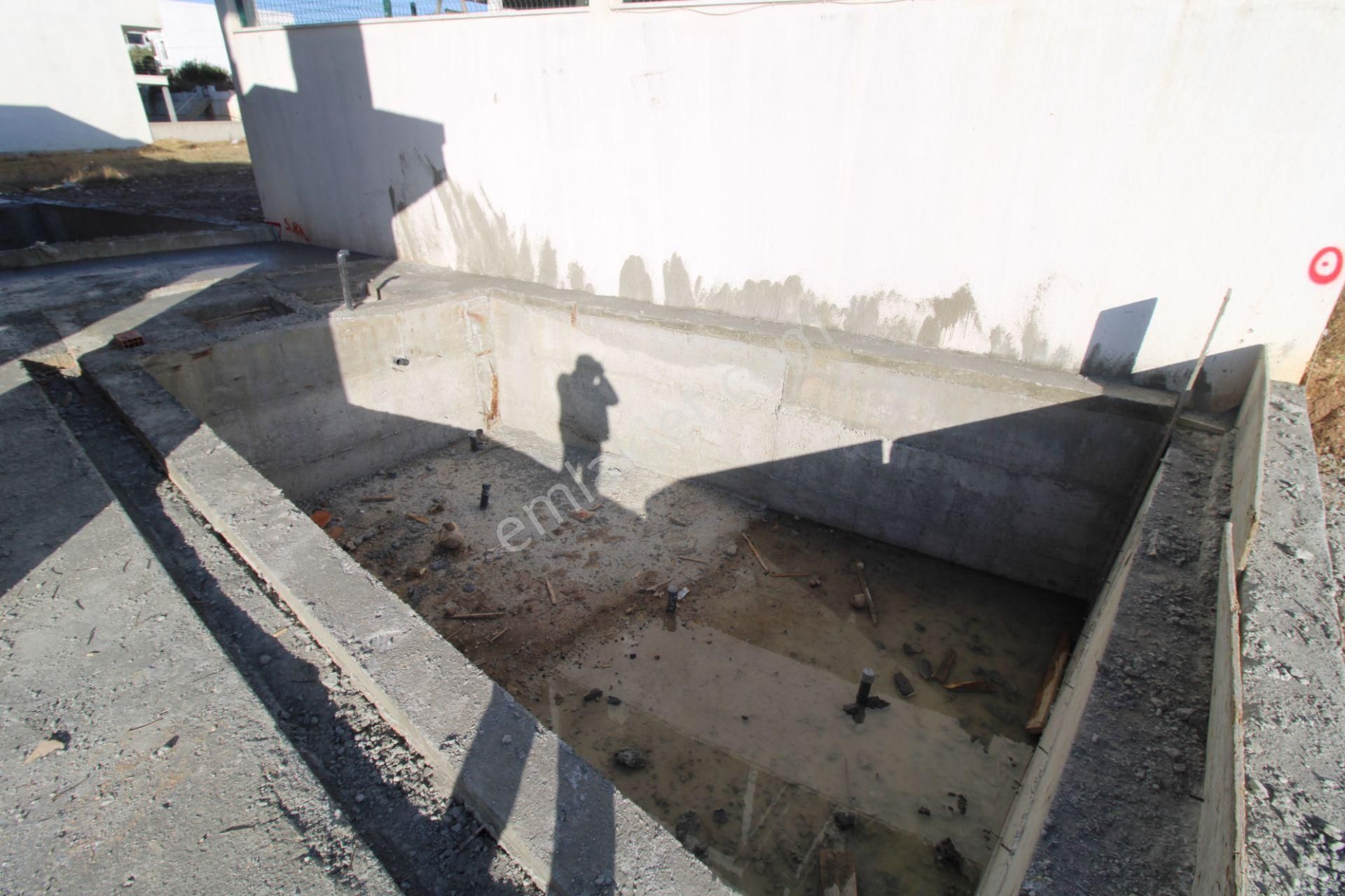 Didim Hisar Mah 3+1 Açık Mutfakmustakil Girişli Havuzlu Villa 6 Adet - Görsel 8