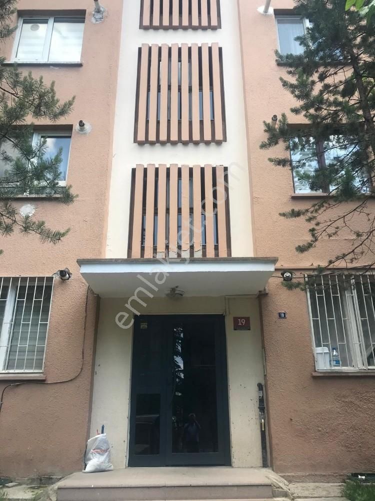 Çankaya Aziziye Satılık Daire TURYAPTAN AYRANCI AZİZİYE MAH.2+1 SATILIK DAİRE