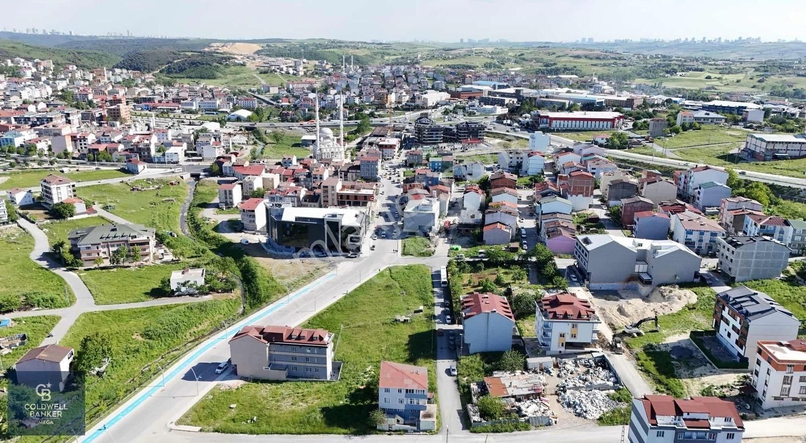 Arnavutköy Mehmet Akif Ersoy Satılık Konut İmarlı SATILIK 776 M2 İMARLI İFRAZLI FIRSAT ARSA