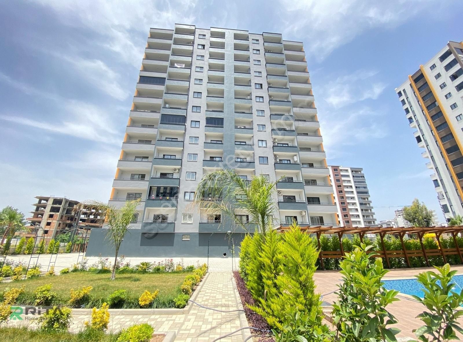 Mezitli Deniz Satılık Daire RİTA HOME'DAN DENİZ MAHALLESİNDE LÜKS SİTEDE 3+1 DAİRE