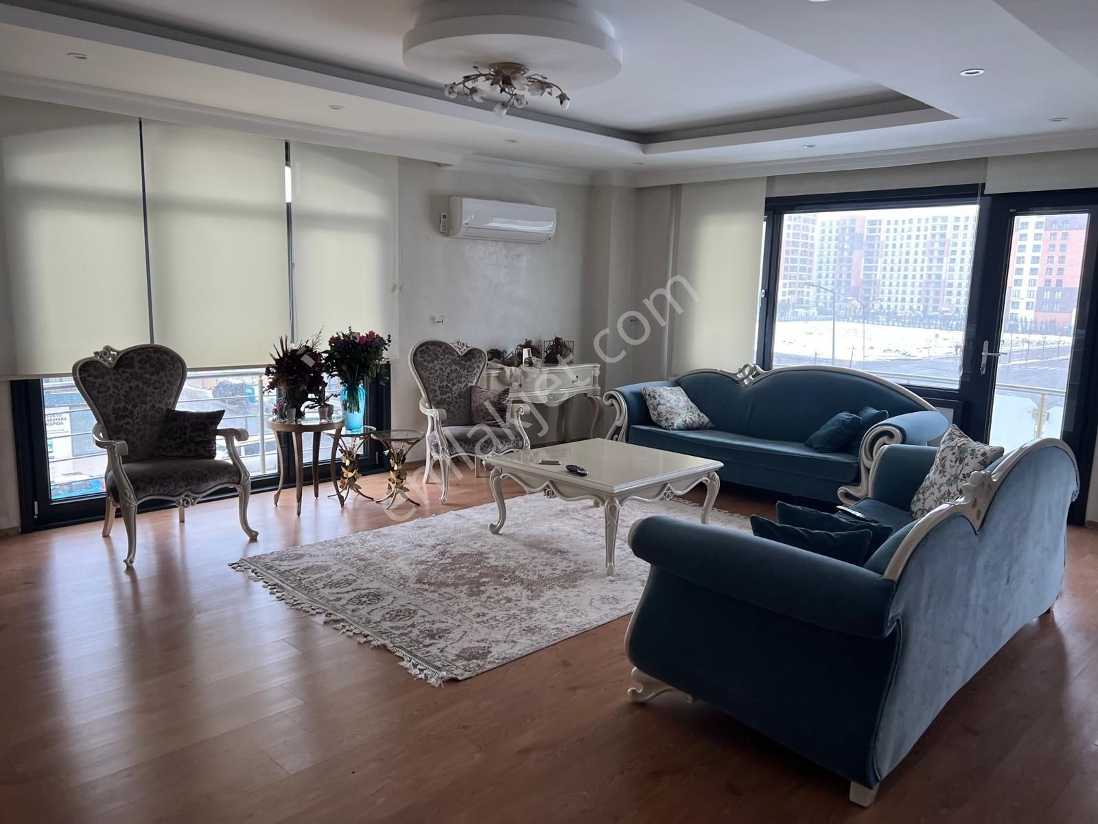 Beylikdüzü Kavaklı Kiralık Daire BEYLİKDÜZÜ KAVAKLIDA ULTRA LÜKS 4+2 DUBLEKS DAİRE