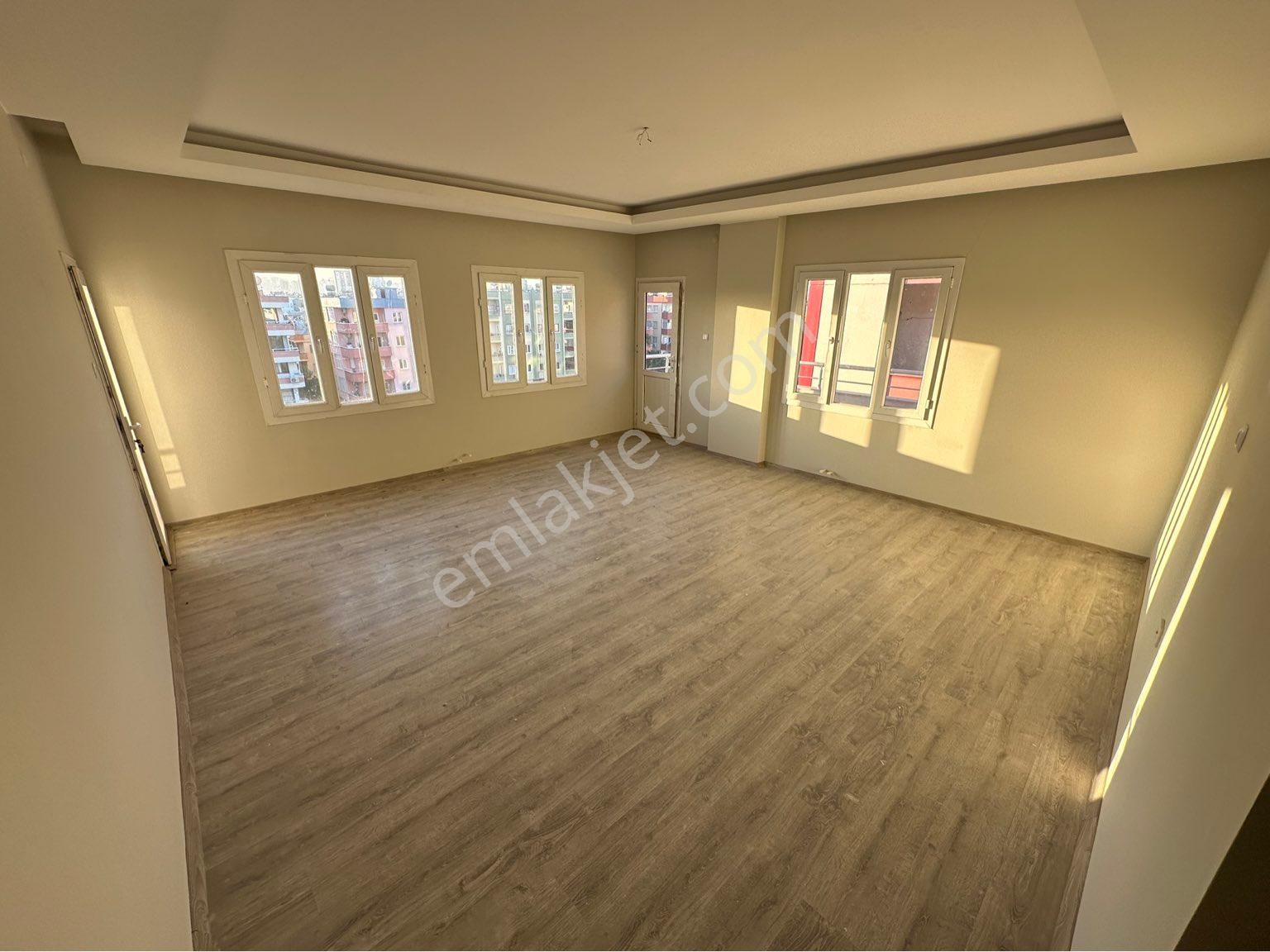 Tarsus Öğretmenler Satılık Daire ORTAM EMLAK’TAN ÖĞRETMENLER MAH. 3+1 170m2 SATILIK DAİRE