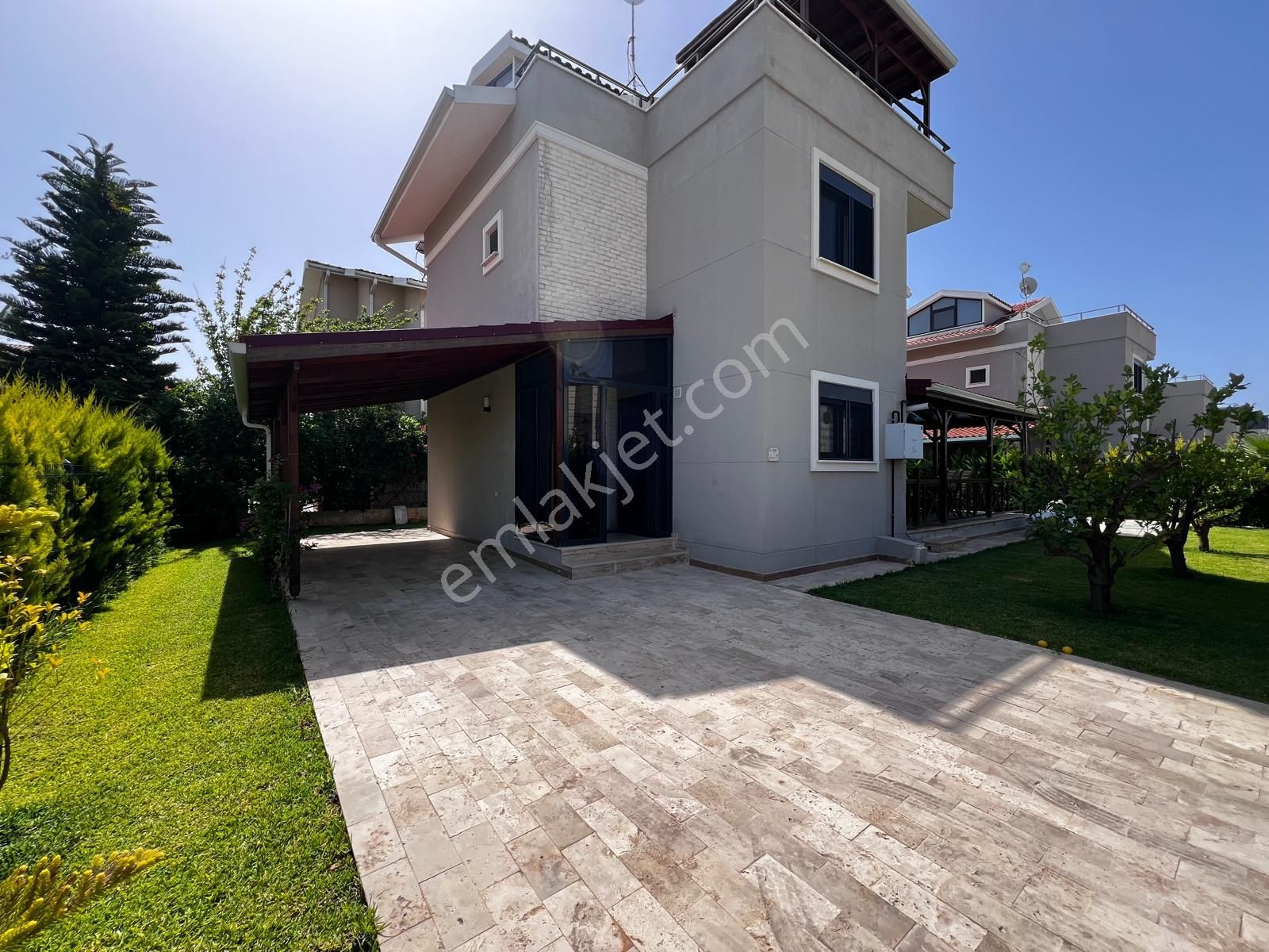 Antalya Belek'te Site İçinde Müstakil Havuzlu Satılık Villa - Görsel 5