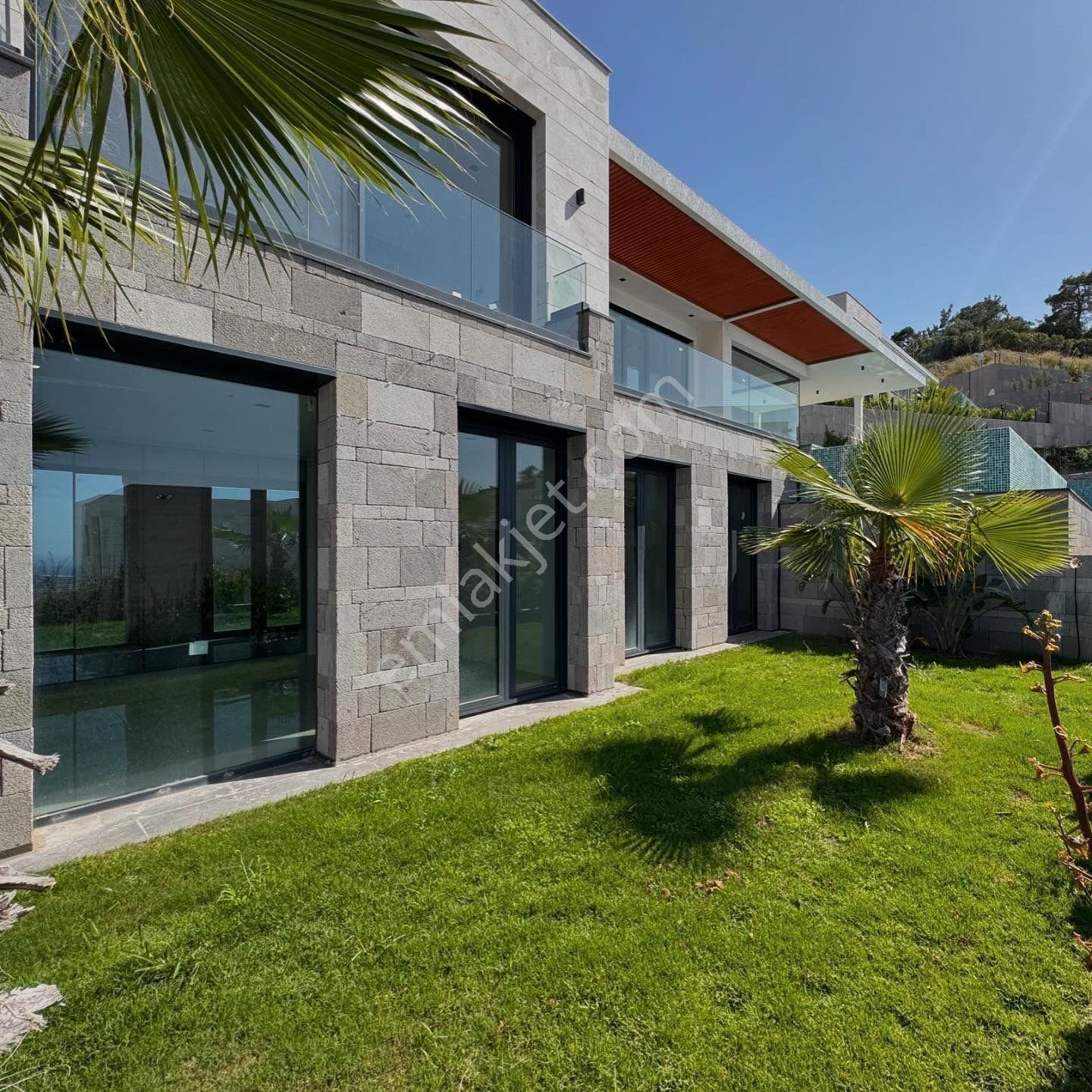 Bodrum Yalıkavak'ta Satılık Havuzlu Lüks 5+1 Villa - Görsel 11