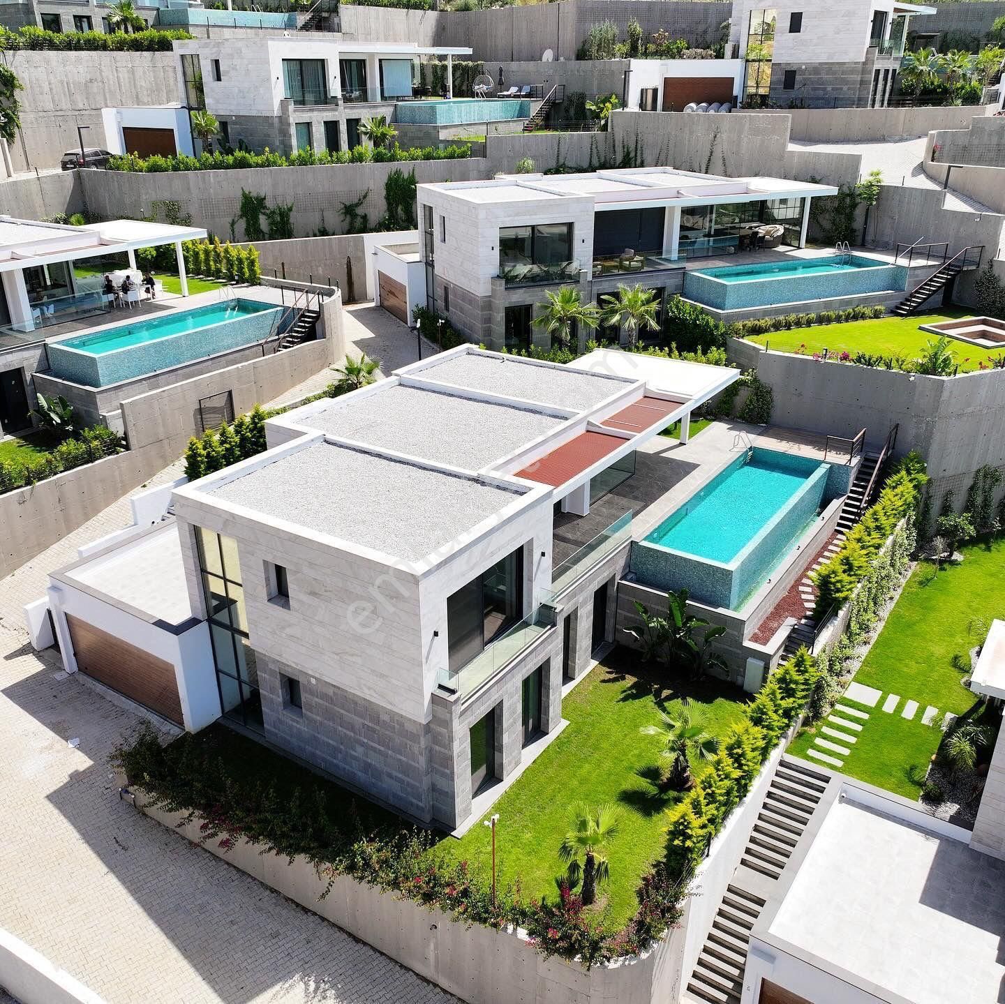 Bodrum Yalıkavak'ta Satılık Havuzlu Lüks 5+1 Villa - Görsel 4