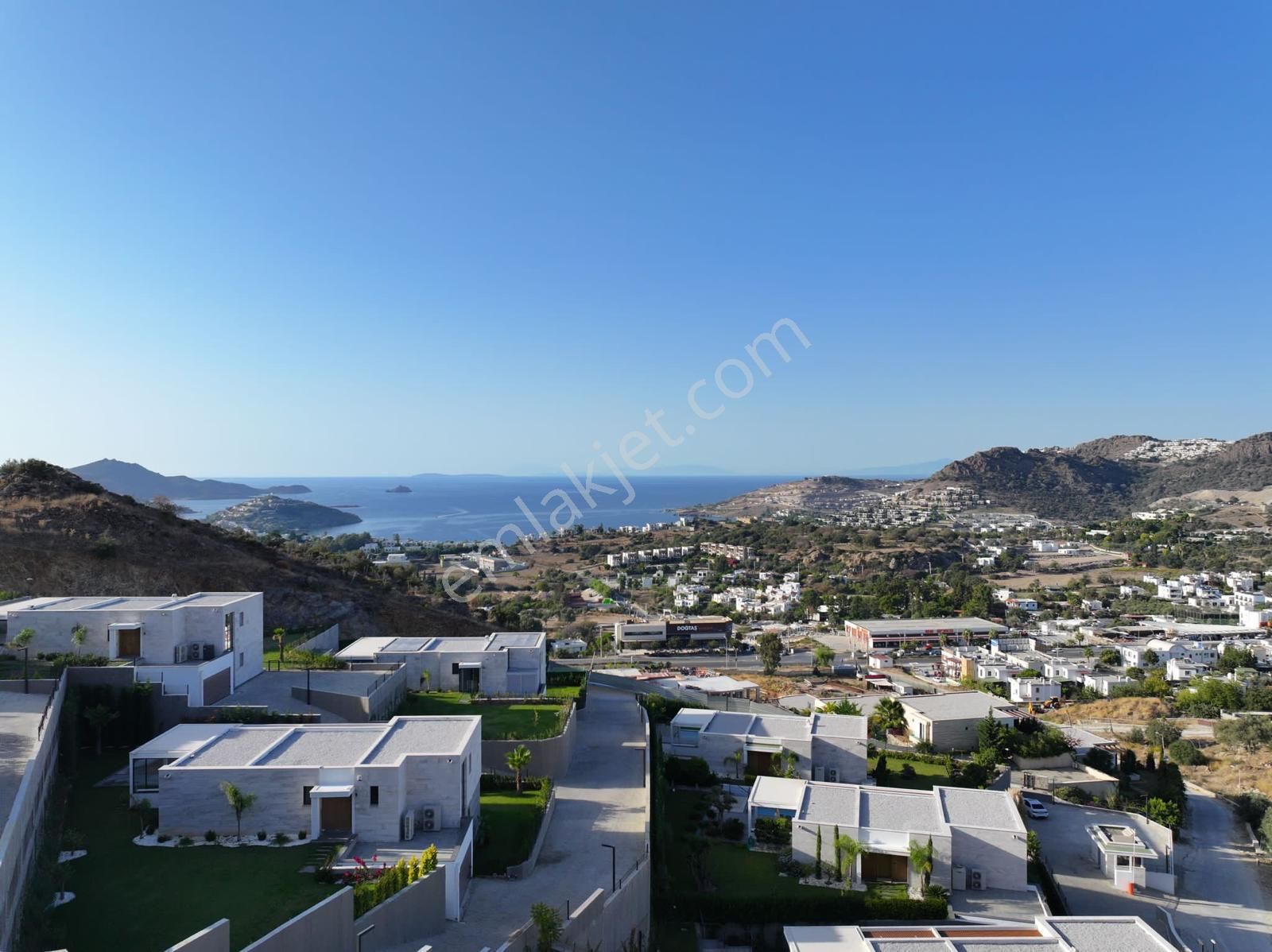 Bodrum Yalıkavak'ta Satılık Havuzlu Lüks 5+1 Villa - Görsel 2