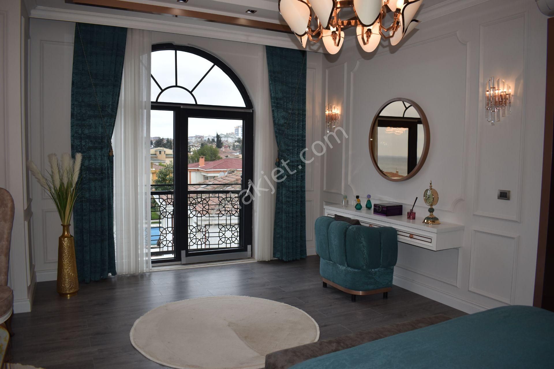 Büyükçekmece Mimaroba Mah Sıfır Ultra Lüks Havuz Ve Bahçeli Villa - Görsel 16