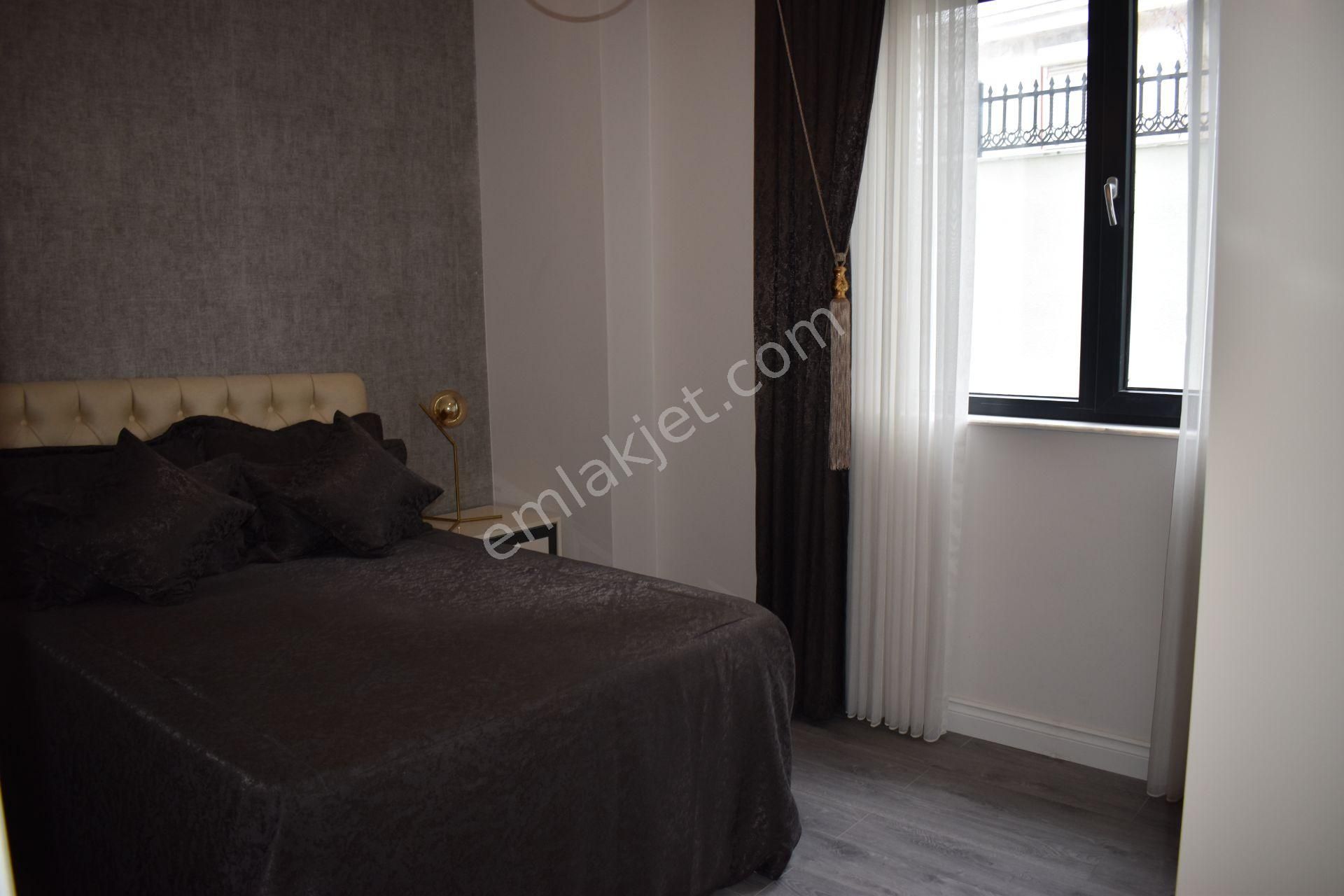 Büyükçekmece Mimaroba Mah Sıfır Ultra Lüks Havuz Ve Bahçeli Villa - Görsel 24