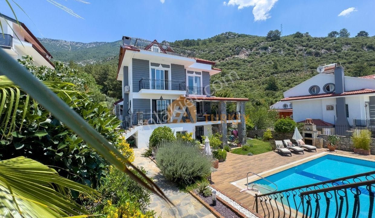 Fethiye Ölüdeniz Satılık Villa Ovacık'ta Manzaralı, Havuzlu, Bahçeli, Bilardo Ve Sinema Odalı Lüks Villa