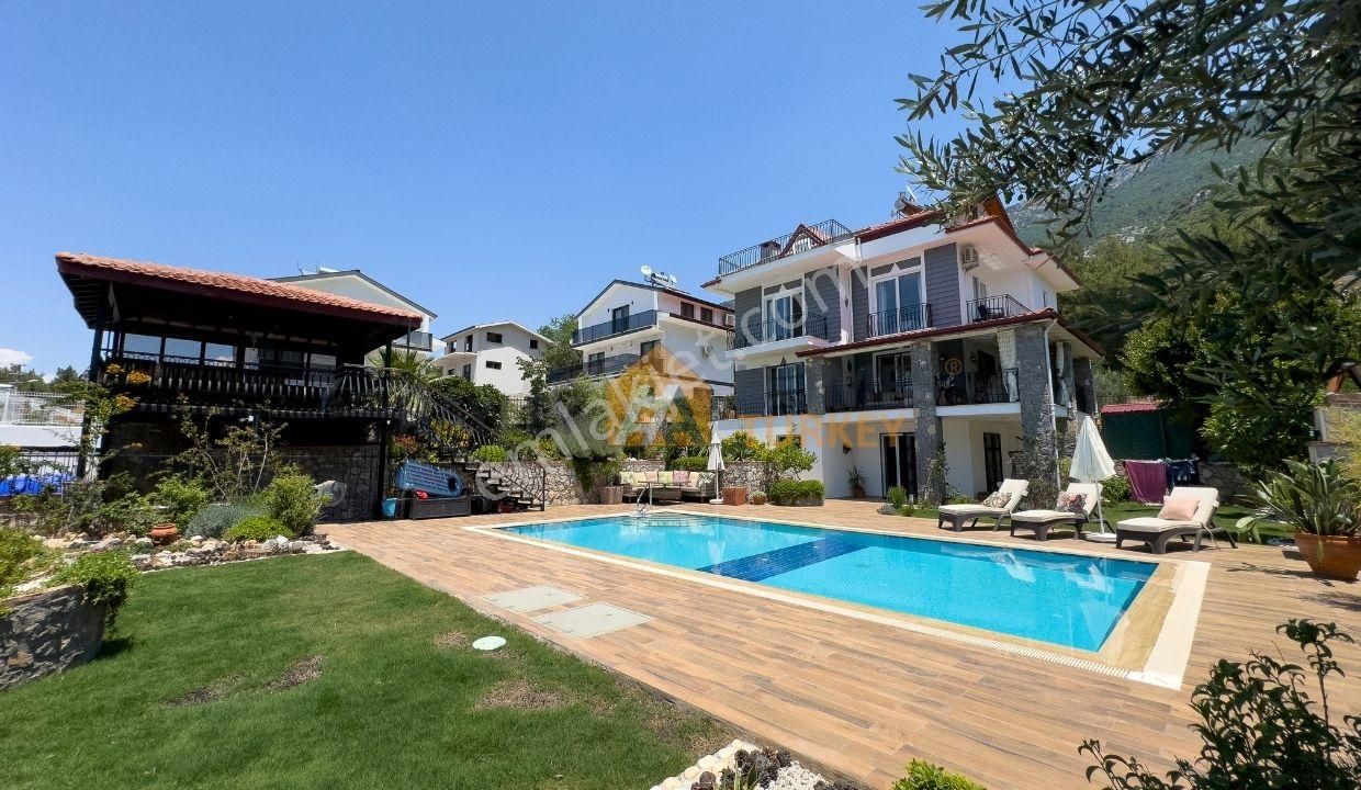 Muğla, Fethiye Ovacık'ta Manzaralı, Havuzlu, Bahçeli, Bilardo Ve Sinema Odalı Lüks Villa - Görsel 7