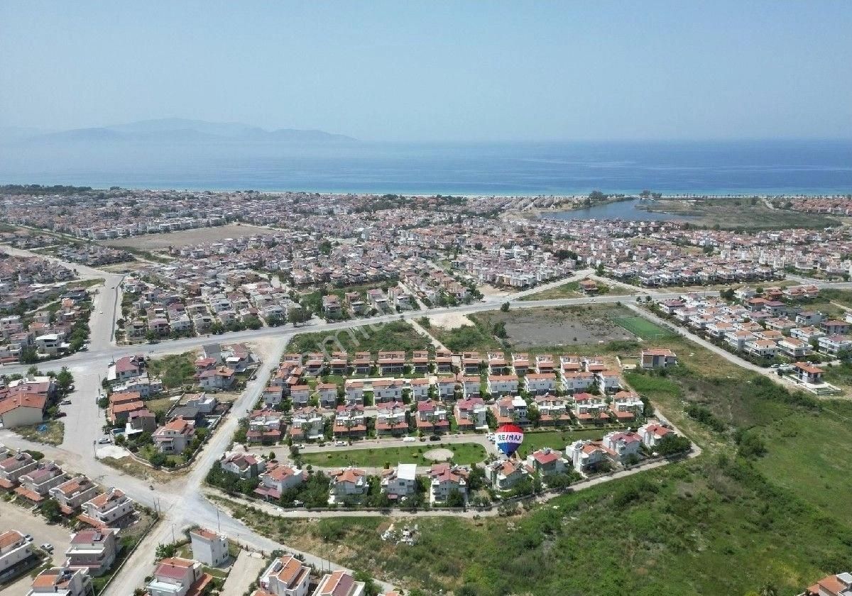 Kuşadası Güzelçamlı Satılık Yazlık KUŞADASI GÜZELÇAMLI'DA 4+1TRİPLEKS YAZLIK