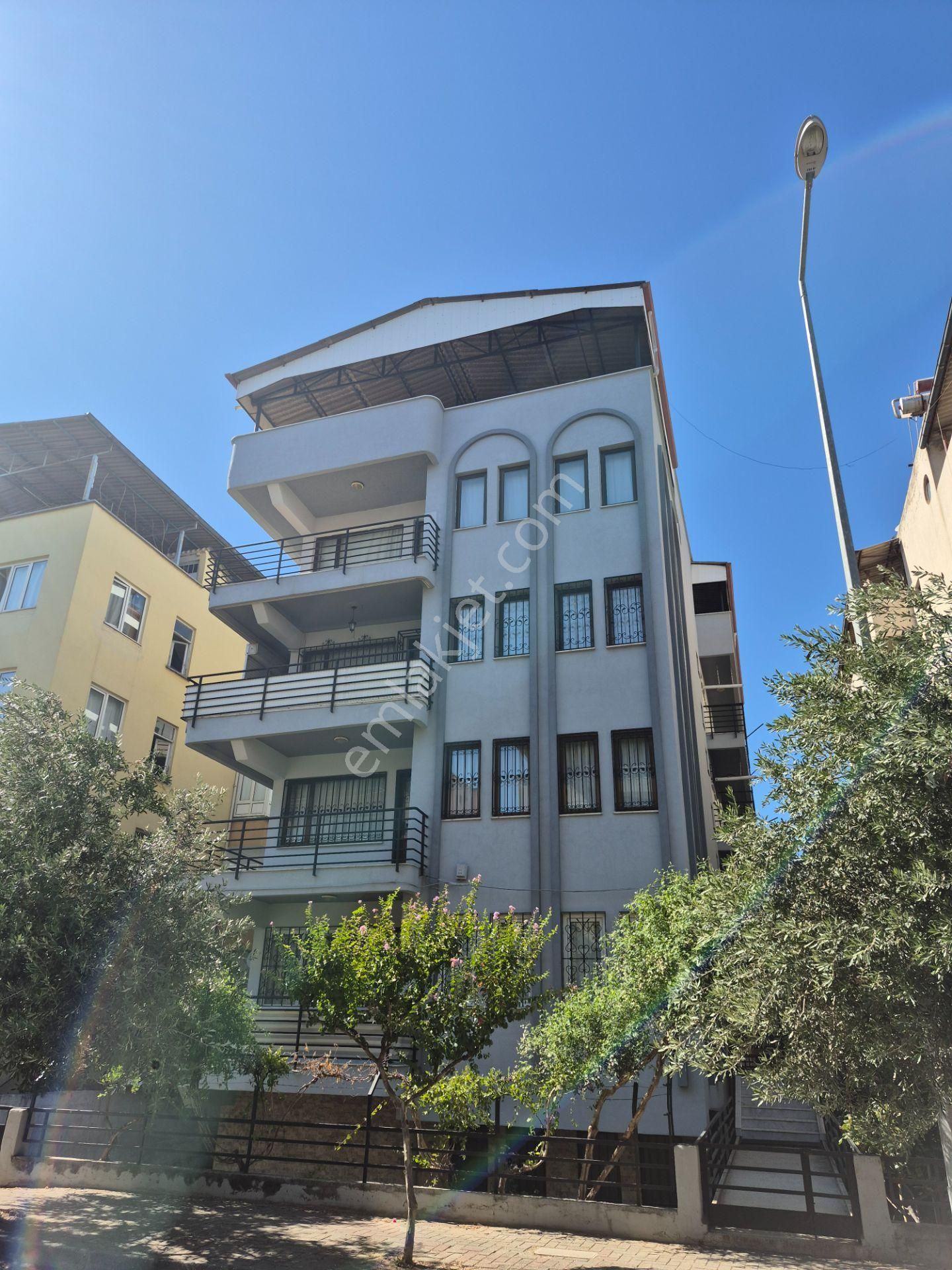 Çarşı Merkeze 5 Dk Mesafede 4+1 Geniş Satılık Daire
