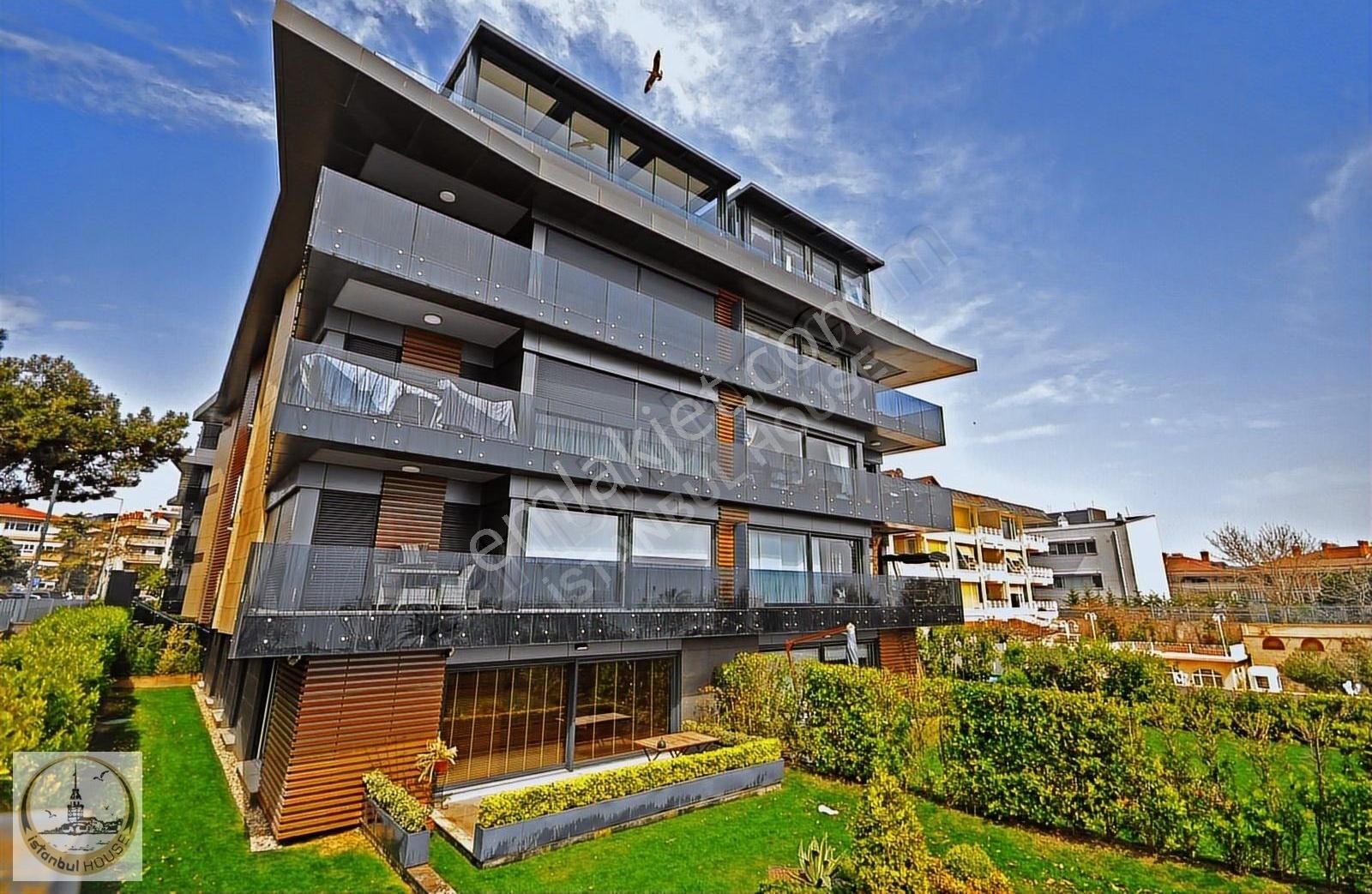 Yeşilköy'de Yalı Sitesinde Özel Tasarım Lüks Dubleks Daire - Görsel 15