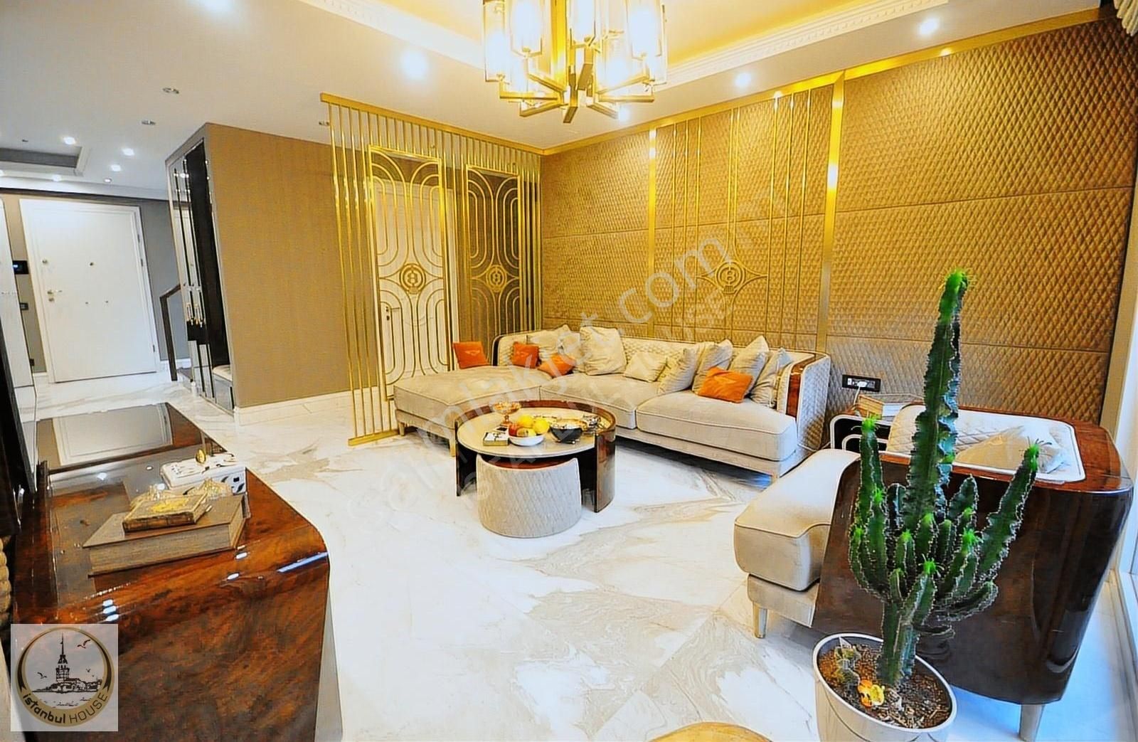 Yeşilköy'de Yalı Sitesinde Özel Tasarım Lüks Dubleks Daire - Görsel 9