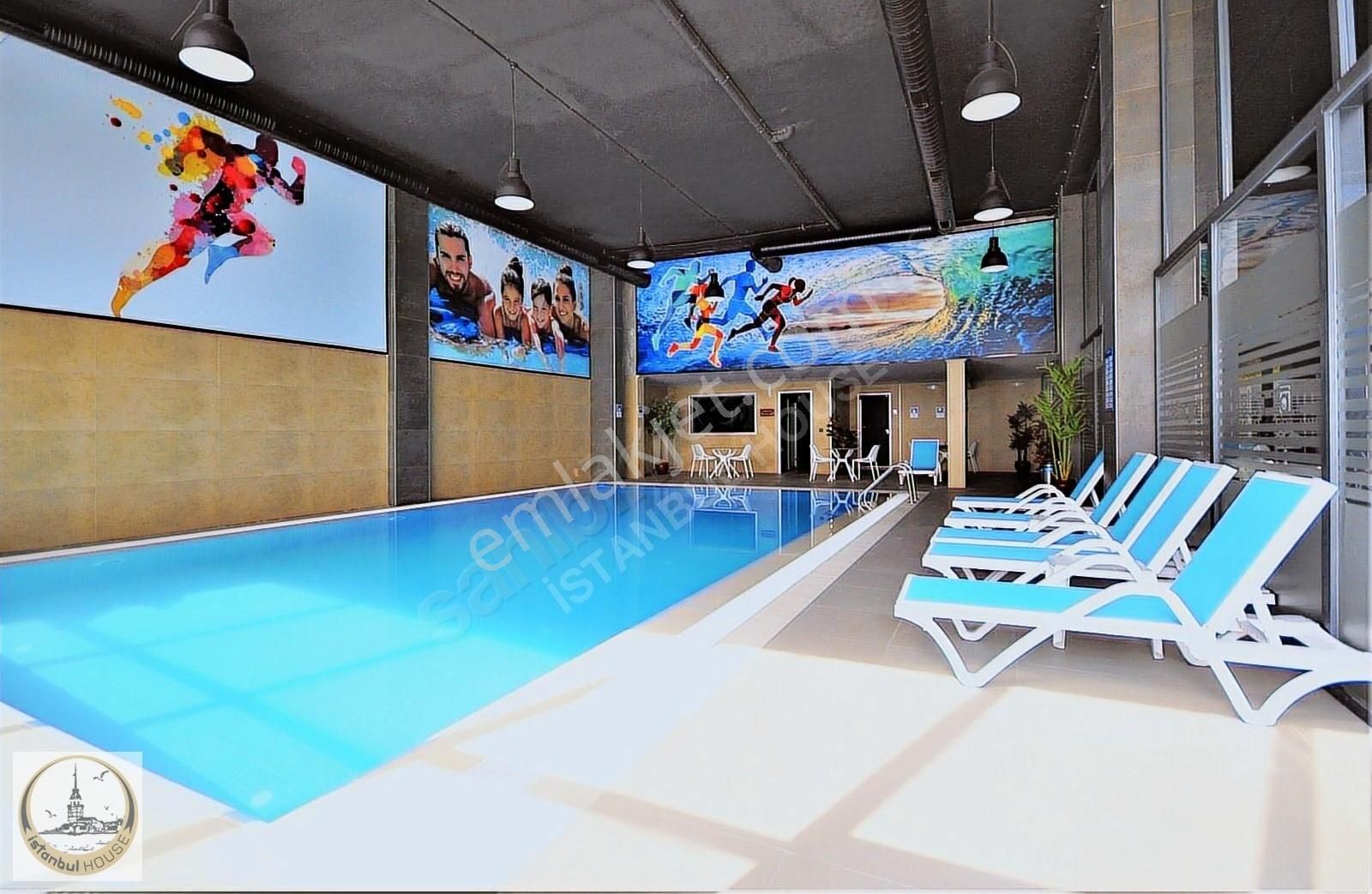 Yeşilköy'de Yalı Sitesinde Özel Tasarım Lüks Dubleks Daire - Görsel 8