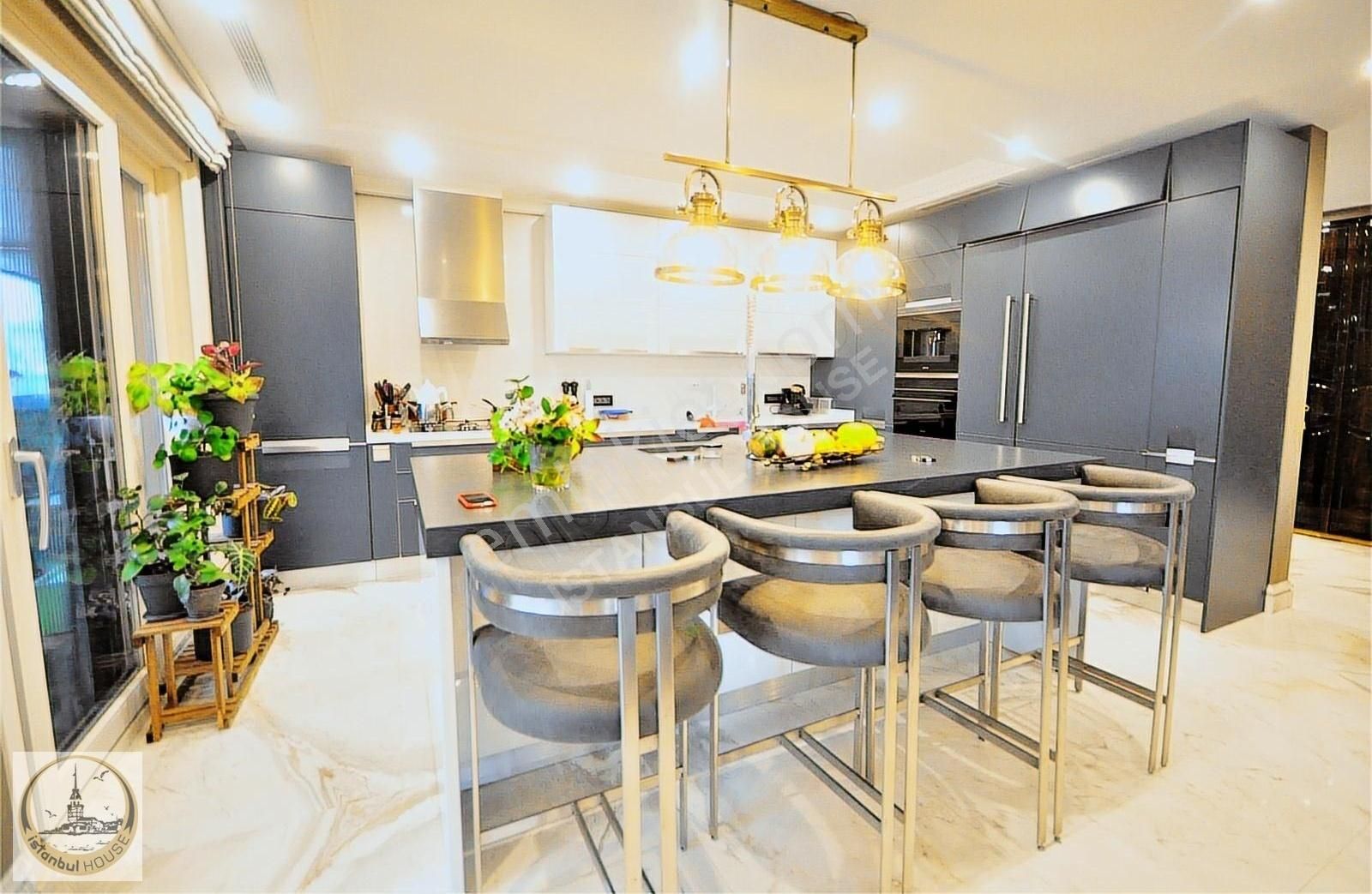 Yeşilköy'de Yalı Sitesinde Özel Tasarım Lüks Dubleks Daire - Görsel 7