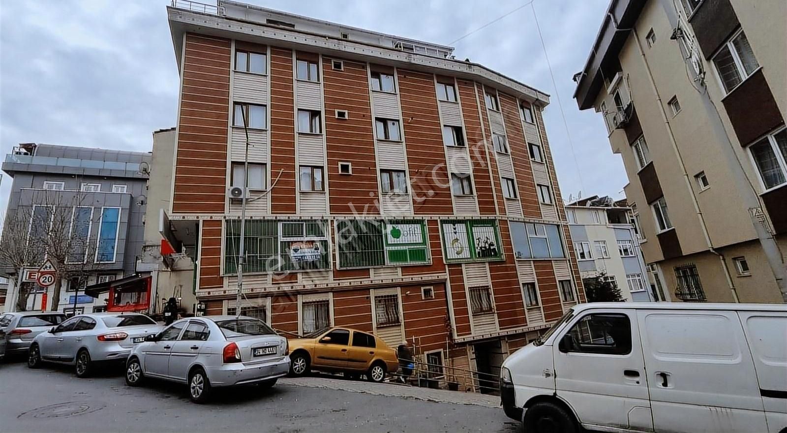 Kağıthane Gürsel Kiralık Dükkan & Mağaza Mehmet Dalkıran Gayrimenkul'den Gürsel Mh 150 M2 Kiralık İşyeri