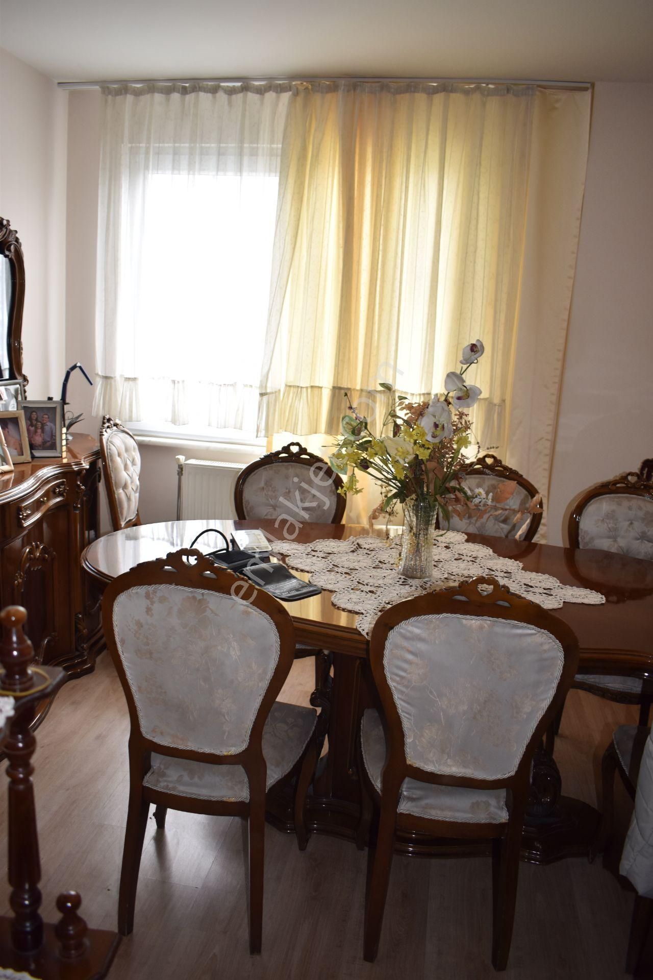 Büyükçekmece Fatih Mah Lüks Butik Sitede Arakat Sıfır 3+1 Satılık Daire - Görsel 5