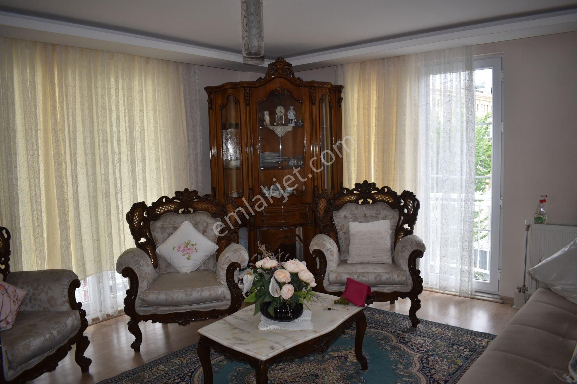 Büyükçekmece Fatih Mah Lüks Butik Sitede Arakat Sıfır 3+1 Satılık Daire - Görsel 9