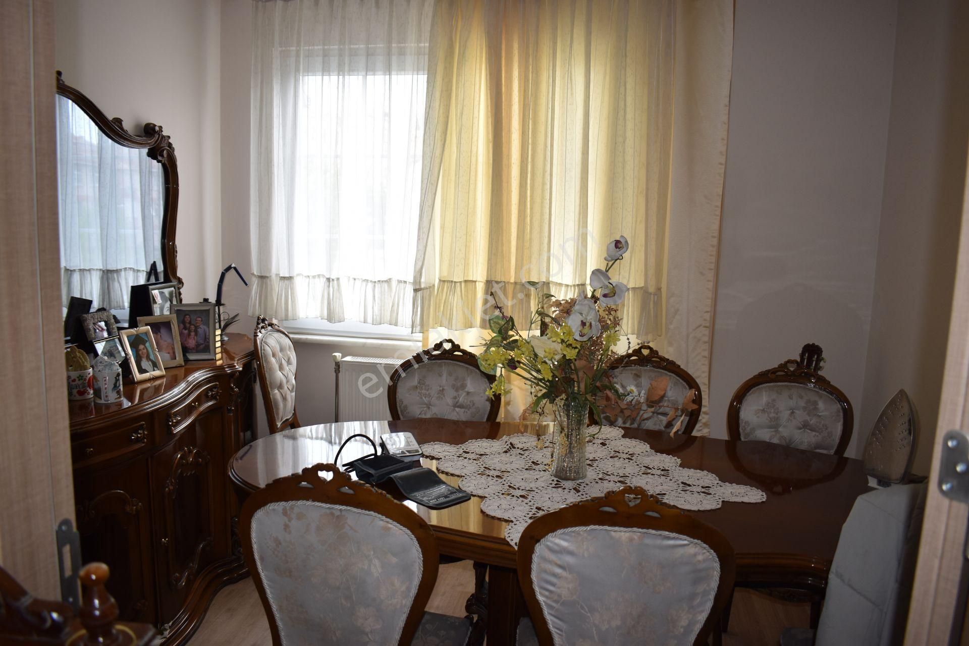 Büyükçekmece Fatih Mah Lüks Butik Sitede Arakat Sıfır 3+1 Satılık Daire - Görsel 4