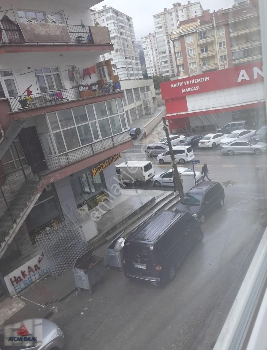 Yenimahalle Özevler Satılık Daire AYCAN'DAN İVEDİK CADDESİNE CEPHE MÜKEMMEL LOKASYON MASRAFSIZ 3+1