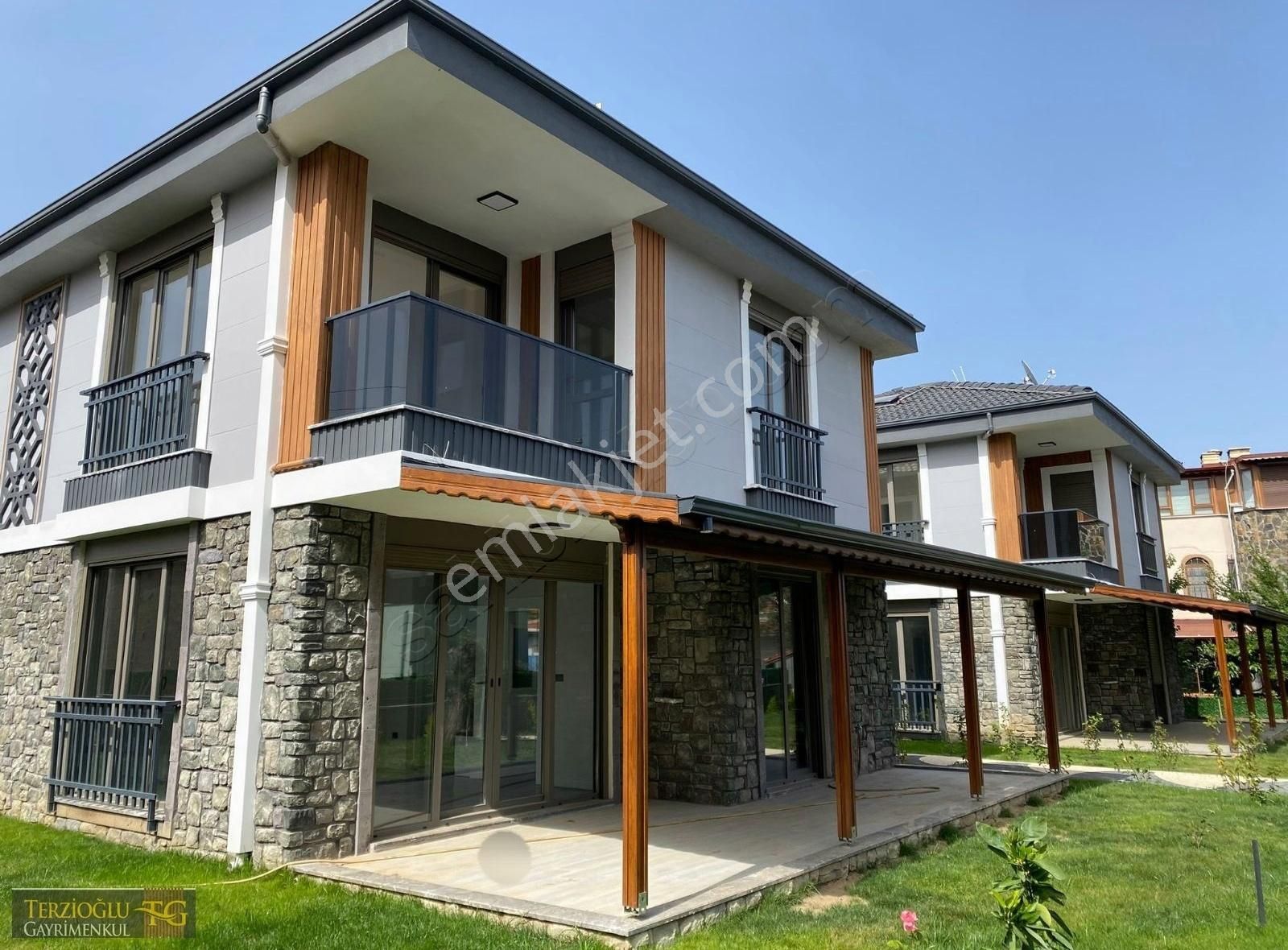 Terzioğlu'ndan 400 M2 Arsa İçinde 3+1 Müstakil Lüks Villa - Görsel 24