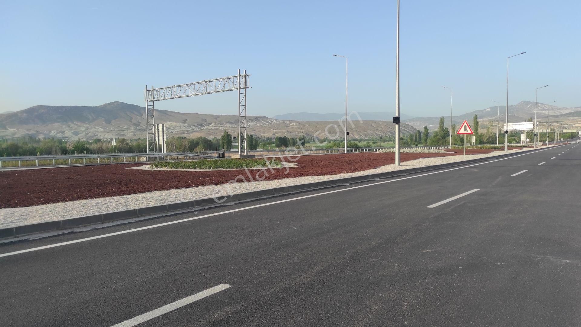 Nallıhan Çayırhan Satılık Tarla Ankara İstanbul yolu takasa açık nallıhan satılık arsa 30000 m2