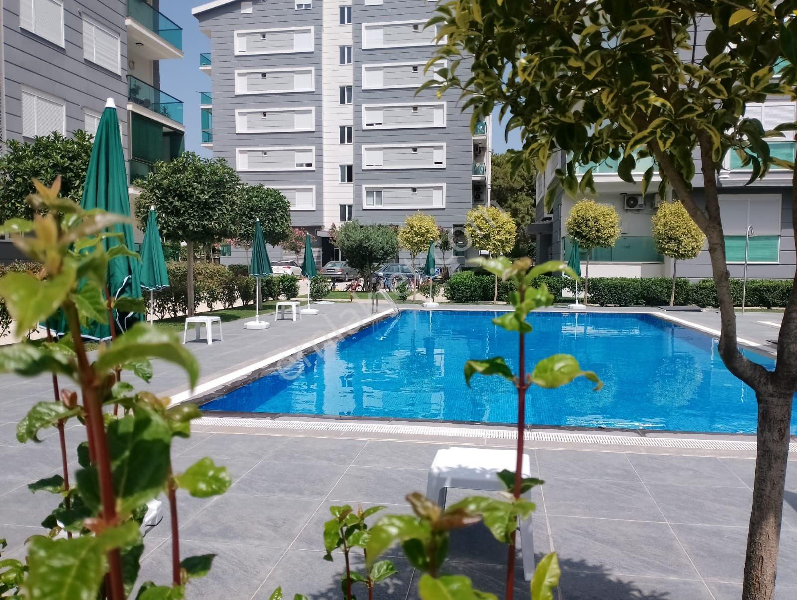 Manavgat Sarılar Satılık Daire  SARILAR SİTE İÇİNDE HAVUZLU VE GÜVENLİKLİ 3+1 YENİ DAİRE