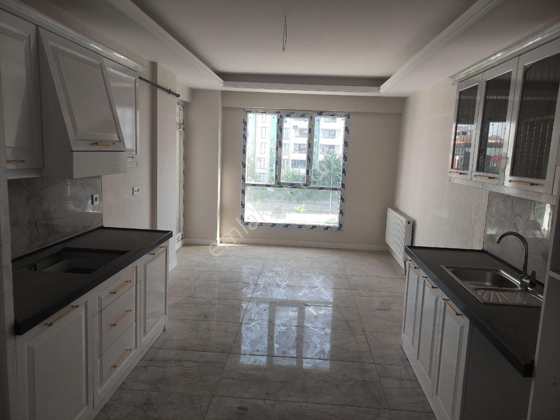 Bağlar Bağcılar Satılık Daire KAREN EMLAK'TAN 3 VE 7 KATLARDA SIFIR SATILIK 3+1 LÜKS DAİRE FİYAT 3.500.000 TL