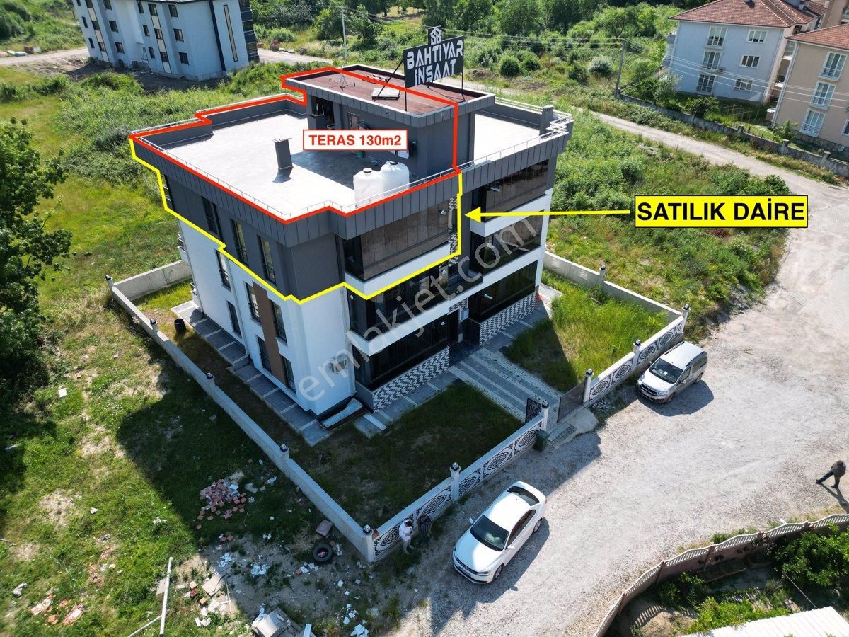 Arifiye Neviye Satılık Daire ÖMER İNAN REMAX MAVİ TERASLI 3+1 260m2 HAVADAR MANZARALI DAİRE