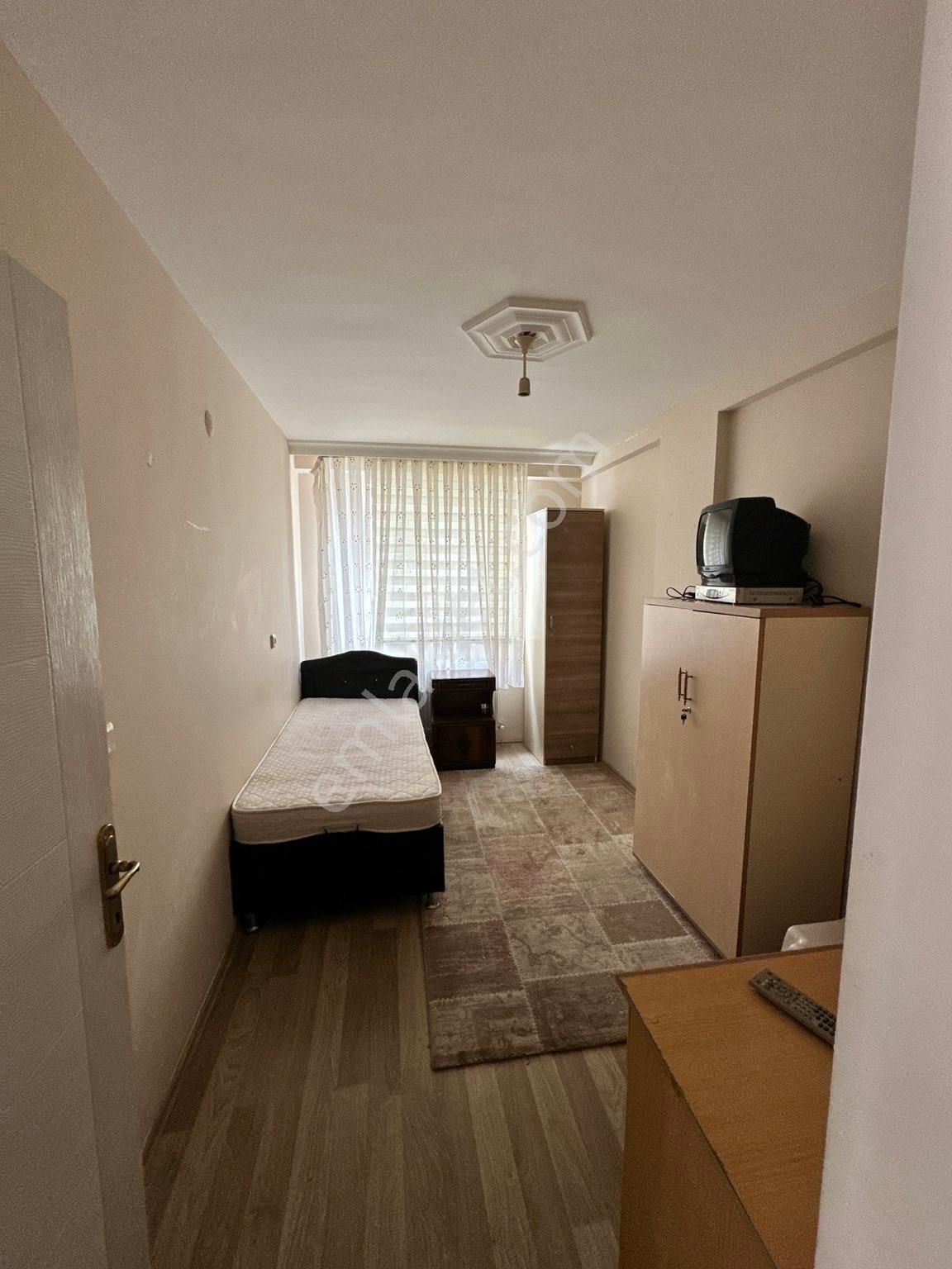 Karabük Merkez 100. Yıl Kiralık Daire  YÜCEL EMLAKTAN KİRALIK 2+0 EŞYALI DAİRE NURMAR'IN ÜSTÜ