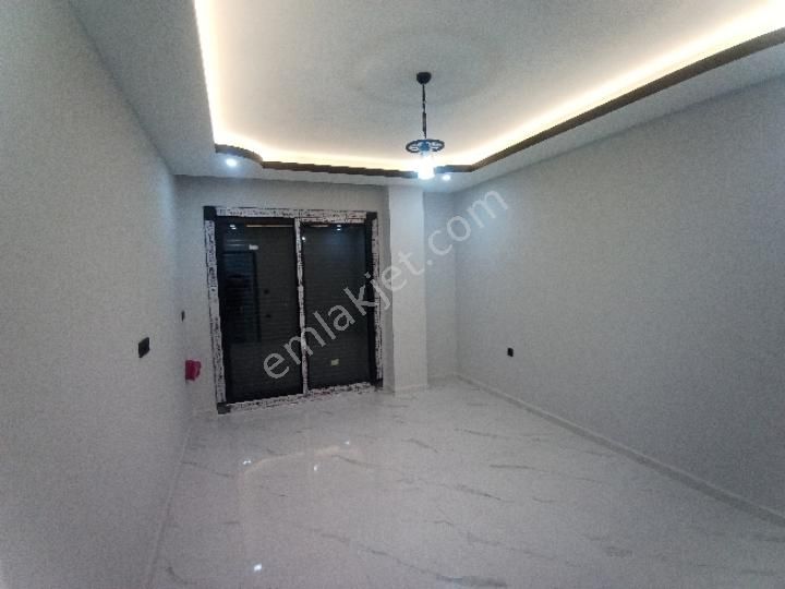 Tam Bağımsız 1 Oda Alt Katta - Görsel 7