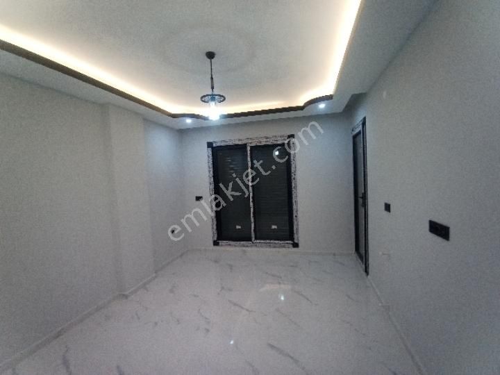 Tam Bağımsız 1 Oda Alt Katta - Görsel 6