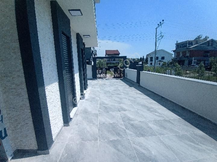 Tam Bağımsız 1 Oda Alt Katta - Görsel 23