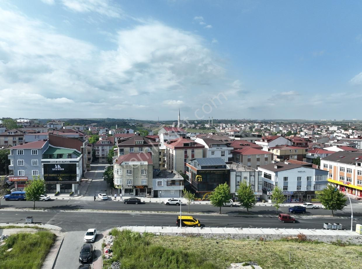 Arnavutköy Karlıbayır Satılık Bina KARLIBAYIR SELÇUKLU CADDESİNDE SATILIK 2 KATLI BİNA