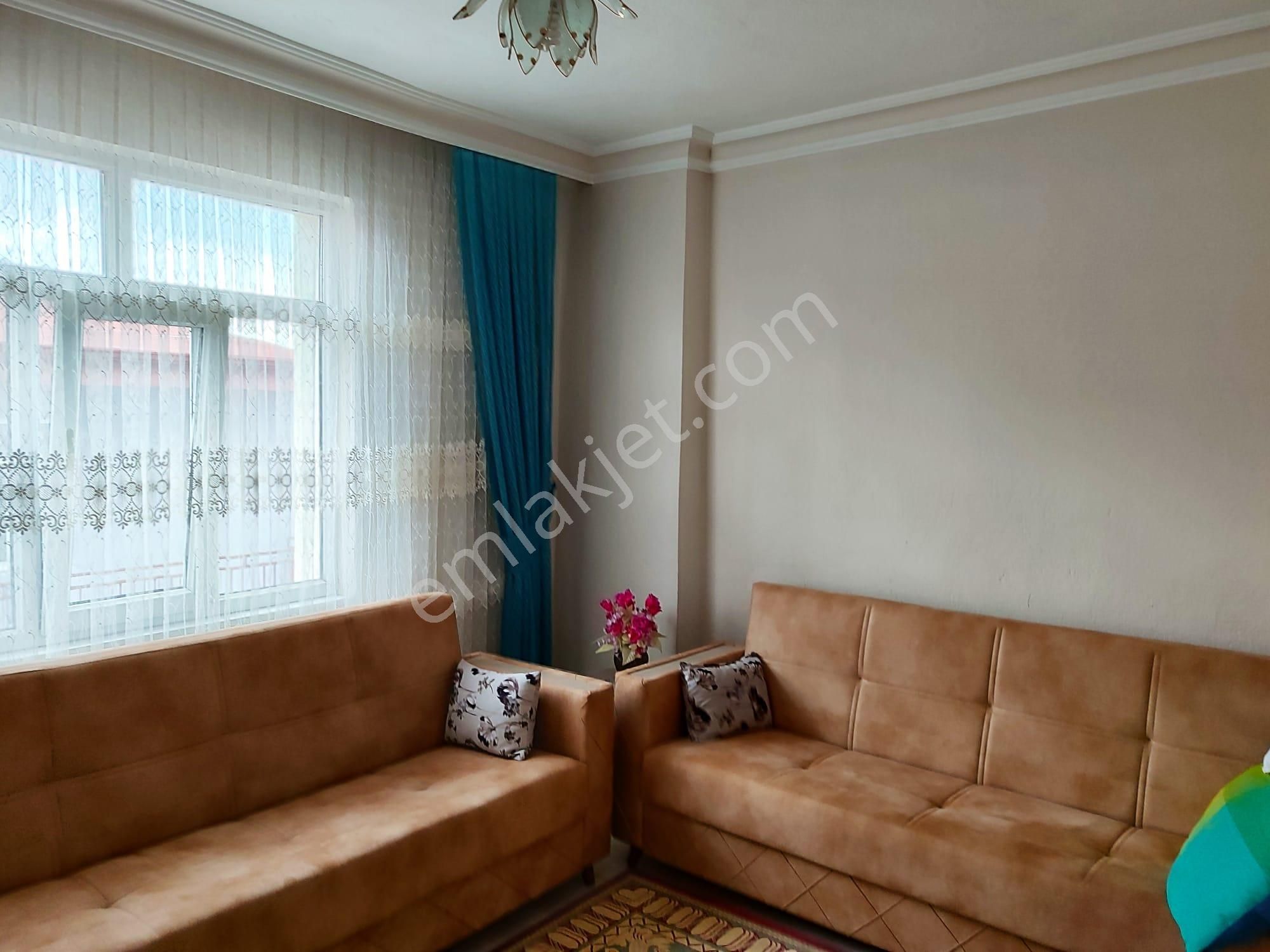 Beyşehir Evsat Satılık Daire BEYŞEHİR  EVSAT MAHALLESİN DE SATILIK FERAH GÜZEL DAİRE 3+1 