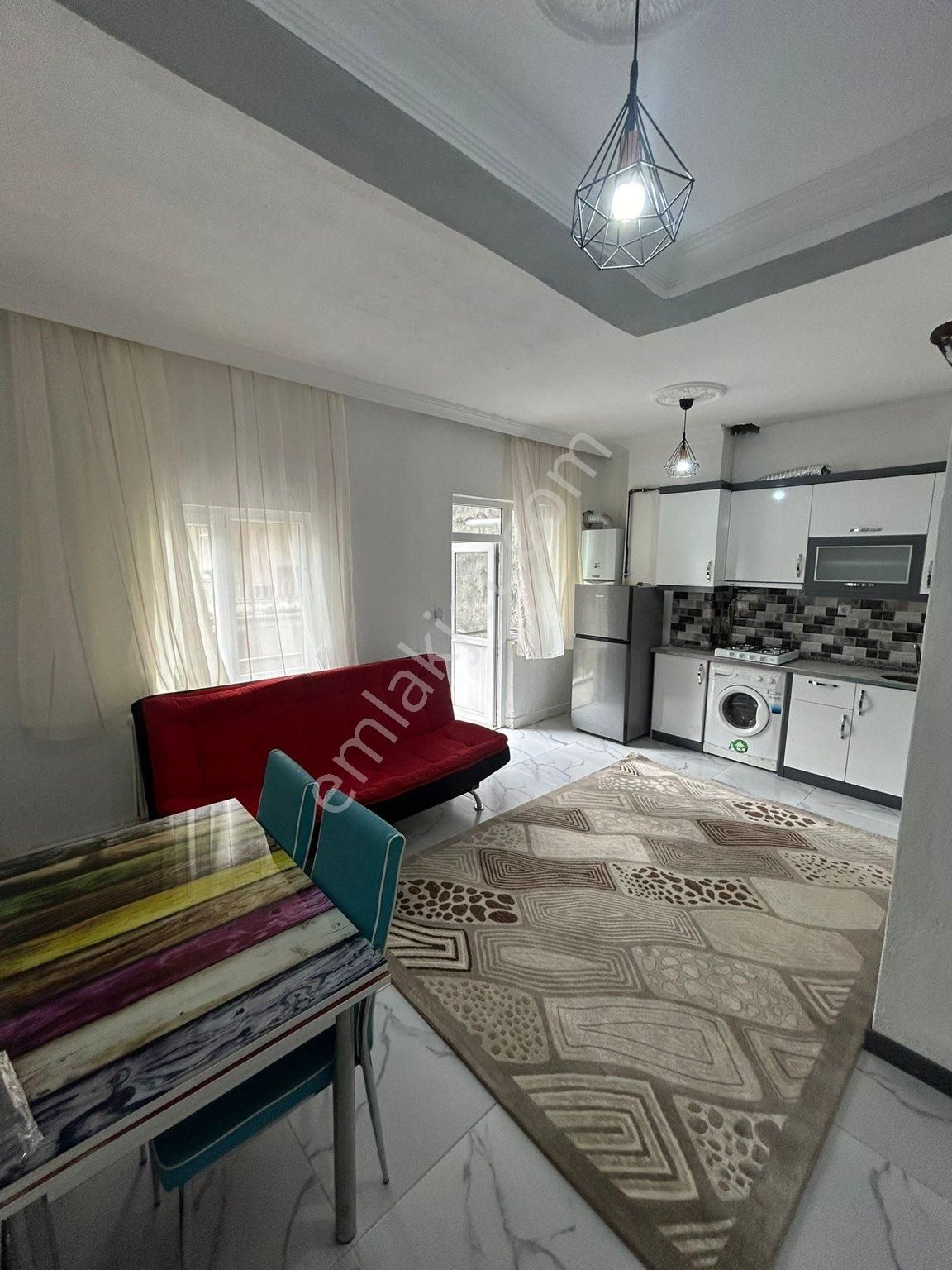 Isparta Merkez Yayla Kiralık Daire ISPARTA MEYDAN AVM YAKINI 1+1 BALKONLU HER ŞEY DAHİL LÜKS APARTLAR